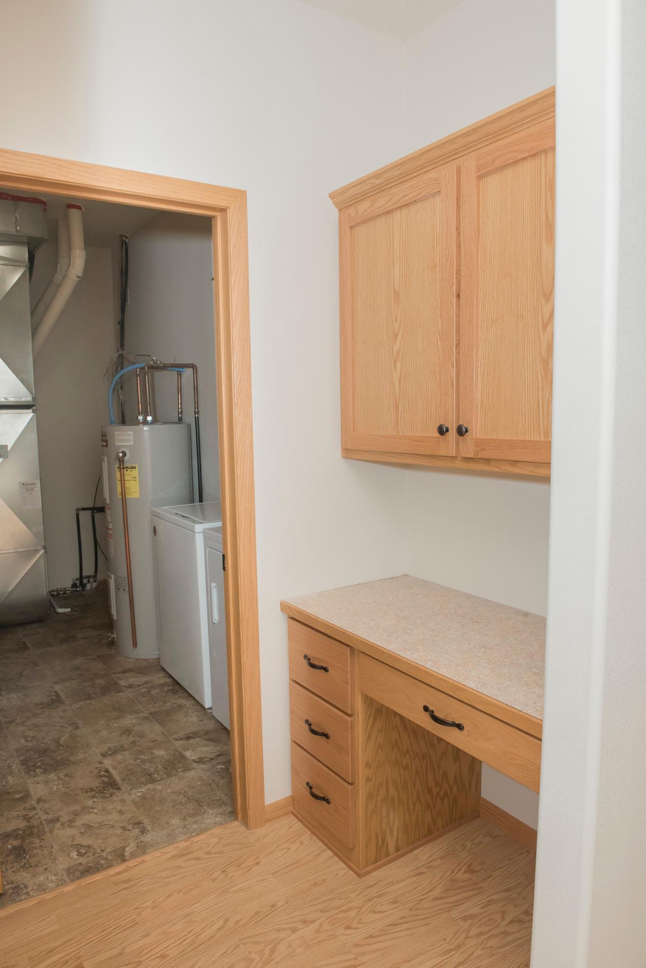 2008 townhouse for sale at 1307 2nd Street S, Unit B in Moorhead, MN — 2 bed, 2 bath (photo 22 of 38)