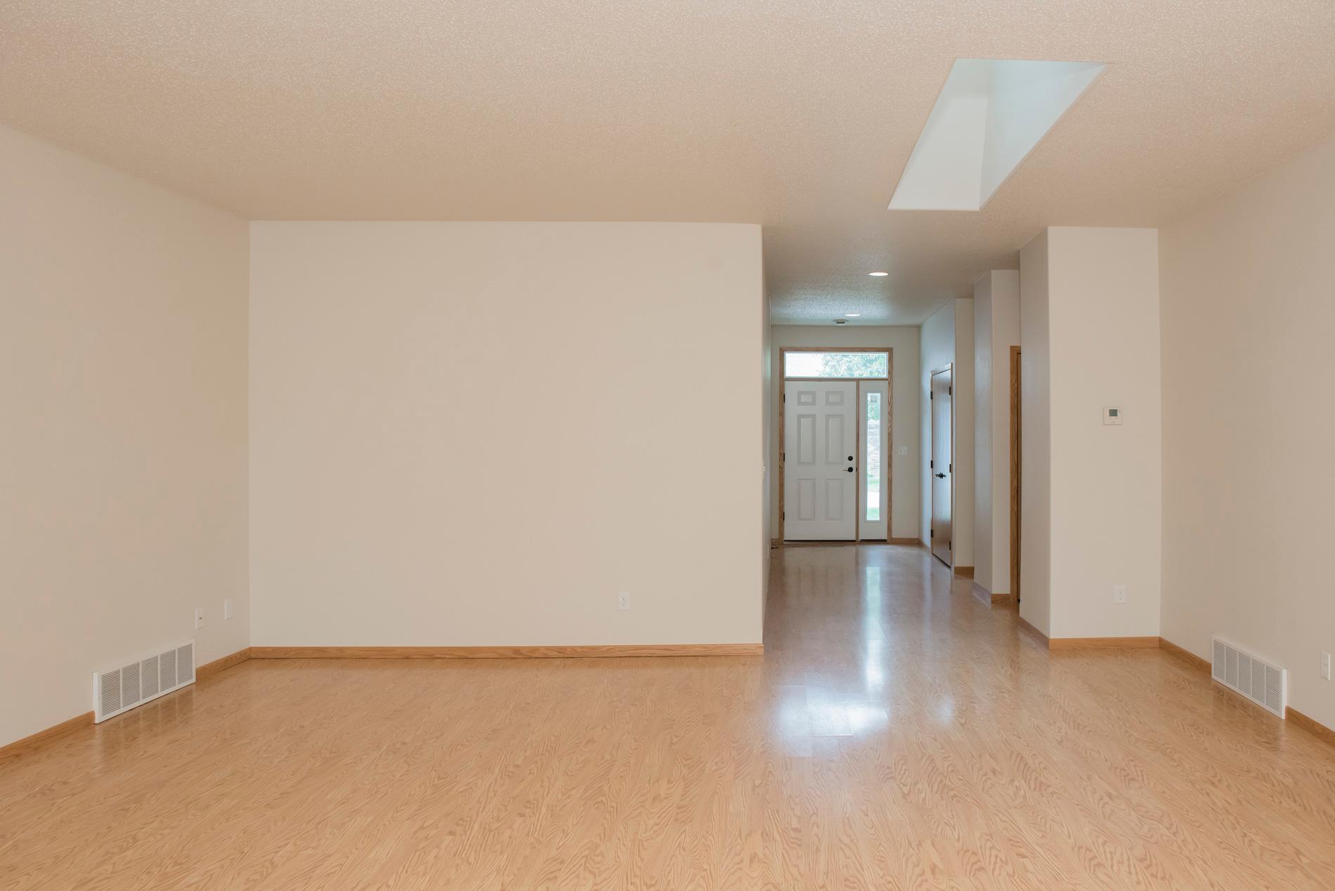 2008 townhouse for sale at 1307 2nd Street S, Unit B in Moorhead, MN — 2 bed, 2 bath (photo 9 of 38)