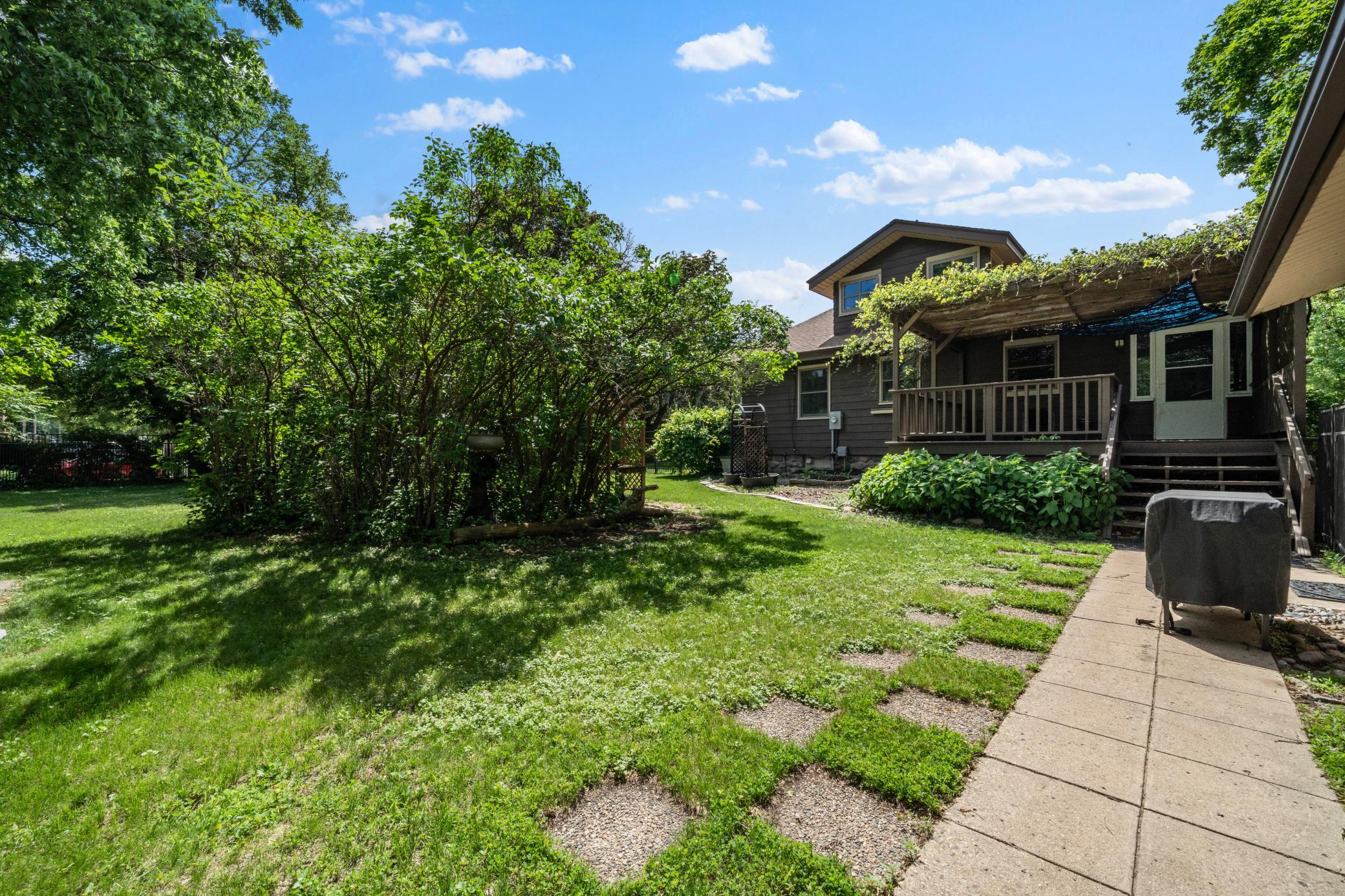 1915 single family home for sale at 721 Cedar Street in Alexandria, MN — 3 bed, 3 bath (photo 12 of 47)