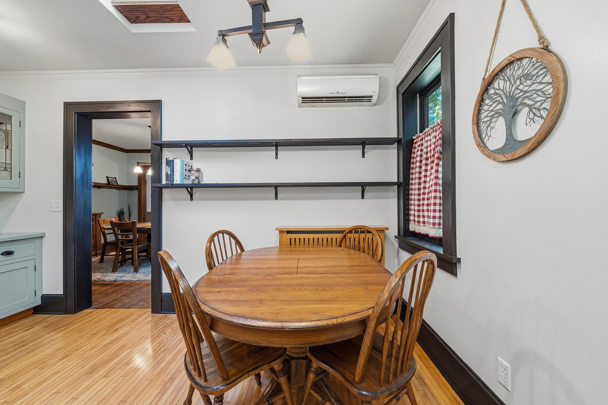 1915 single family home for sale at 721 Cedar Street in Alexandria, MN — 3 bed, 3 bath (photo 17 of 47)