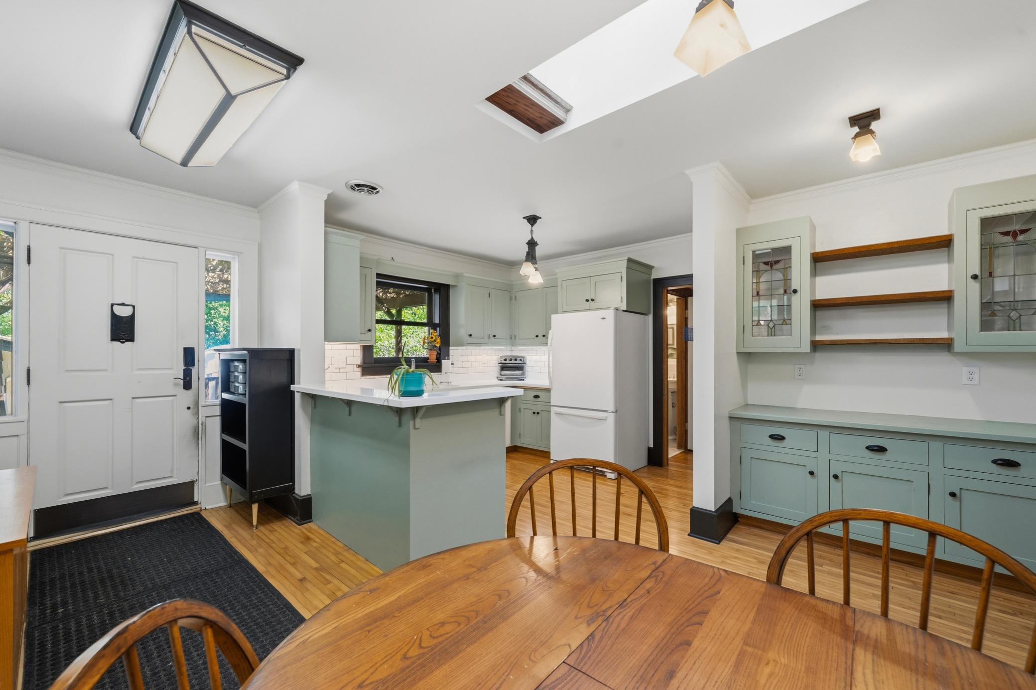 1915 single family home for sale at 721 Cedar Street in Alexandria, MN — 3 bed, 3 bath (photo 20 of 47)