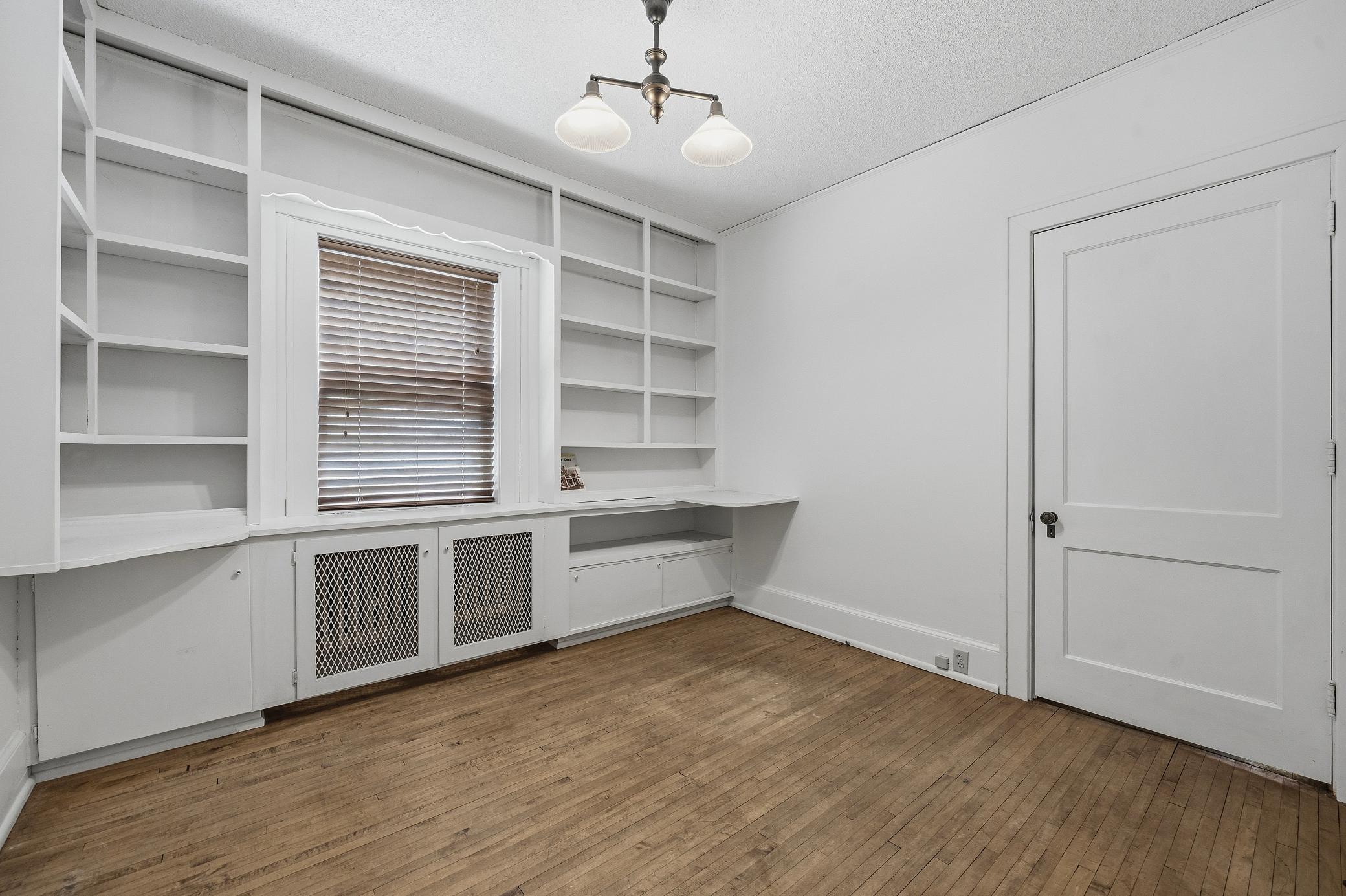 1915 single family home for sale at 721 Cedar Street in Alexandria, MN — 3 bed, 3 bath (photo 30 of 47)