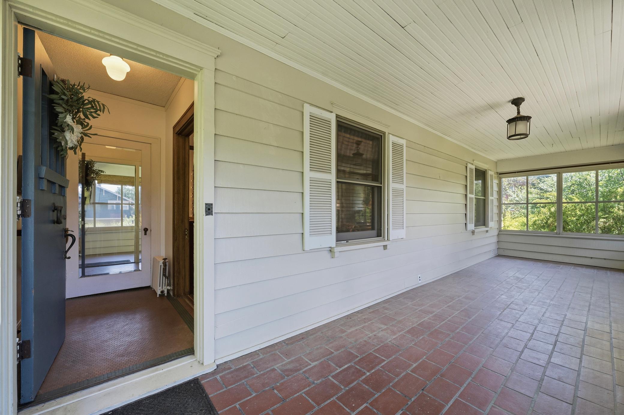 1915 single family home for sale at 721 Cedar Street in Alexandria, MN — 3 bed, 3 bath (photo 42 of 47)