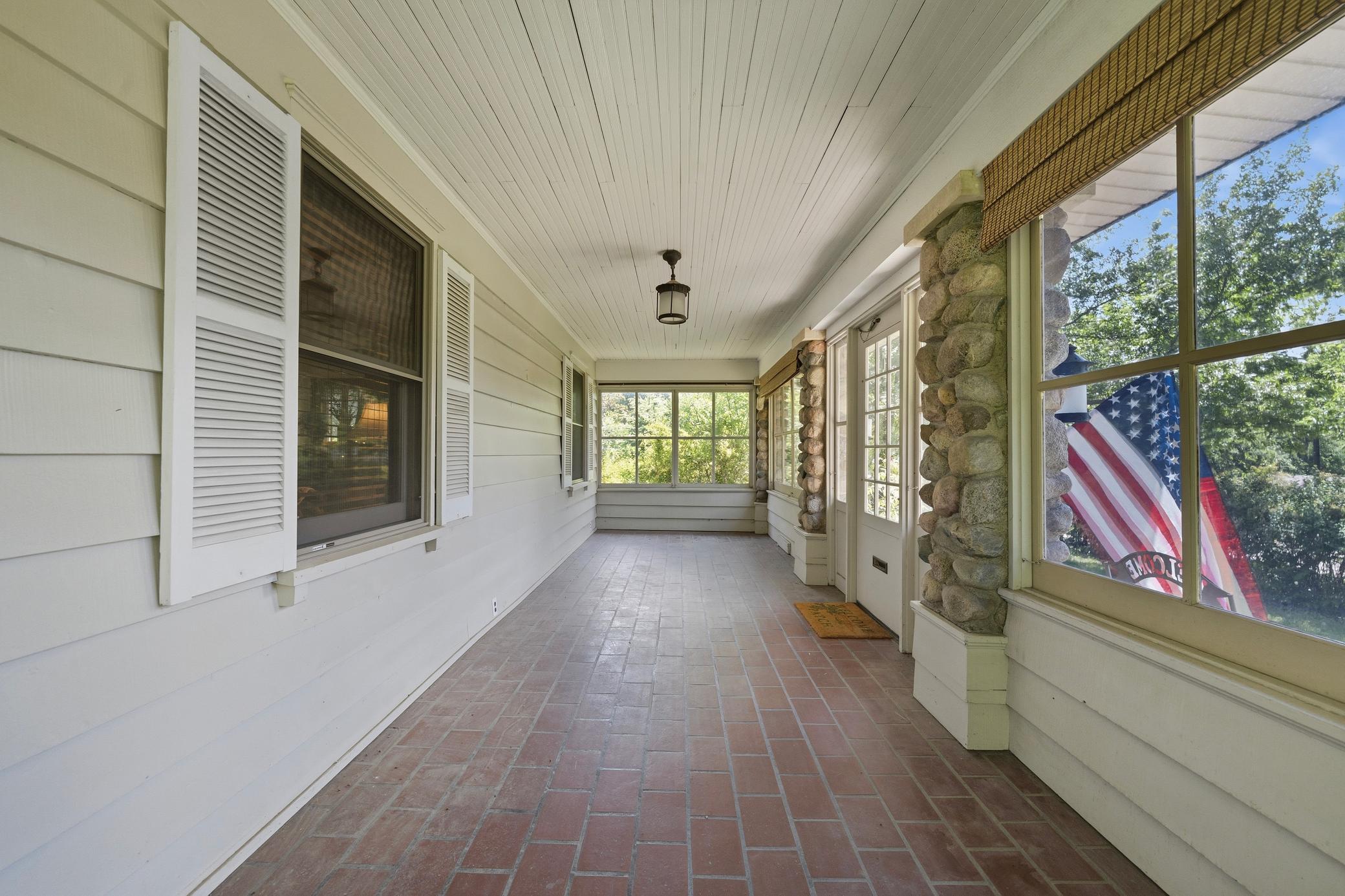 1915 single family home for sale at 721 Cedar Street in Alexandria, MN — 3 bed, 3 bath (photo 44 of 47)
