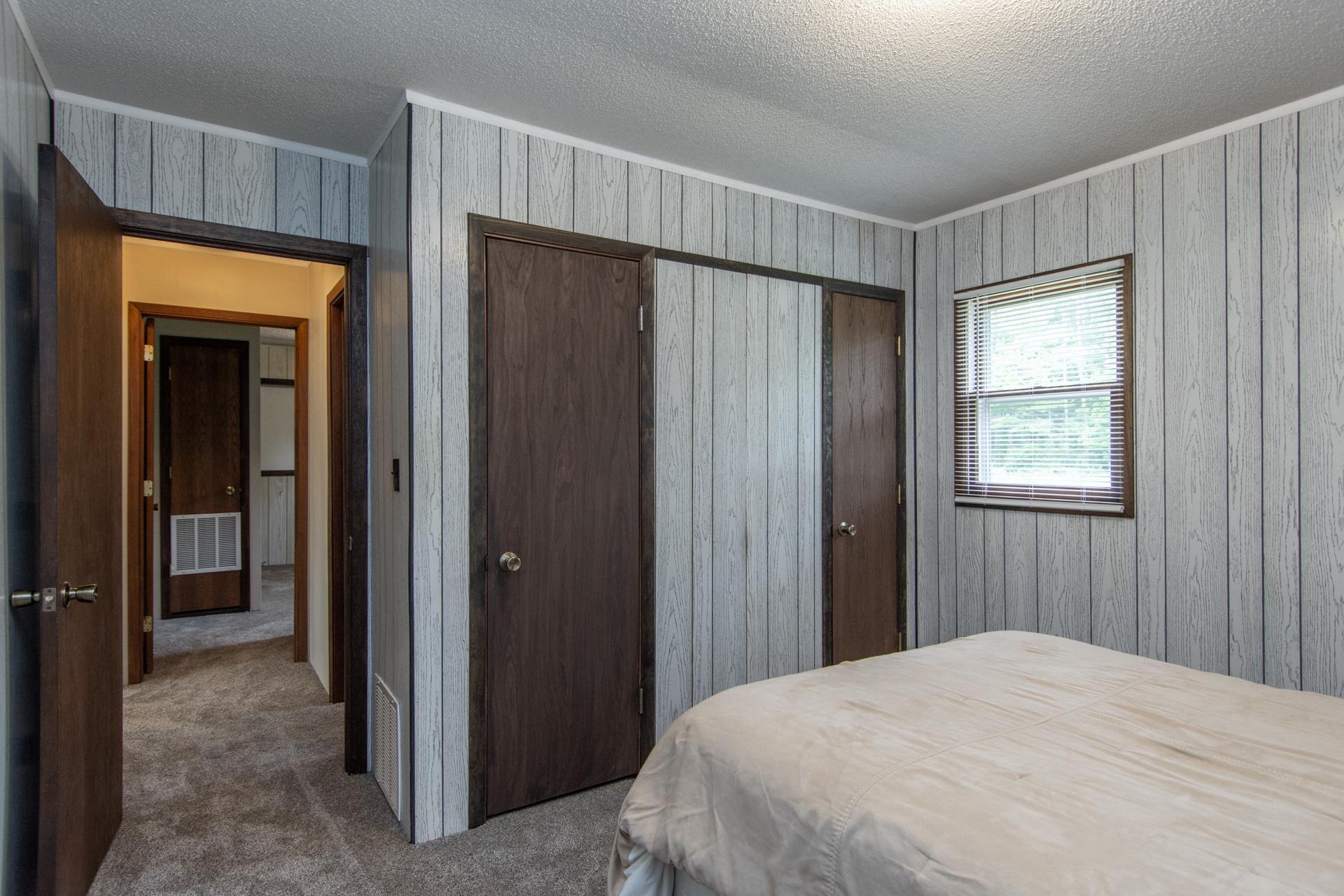 1971 single family home for sale at 28457 Splithand Road in Grand Rapids, MN — 3 bed, 2 bath (photo 8 of 19)