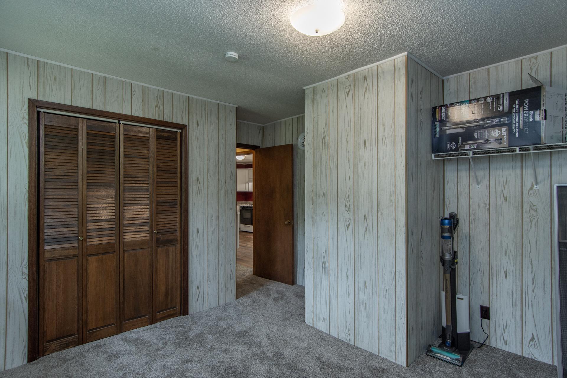 1971 single family home for sale at 28457 Splithand Road in Grand Rapids, MN — 3 bed, 2 bath (photo 9 of 19)