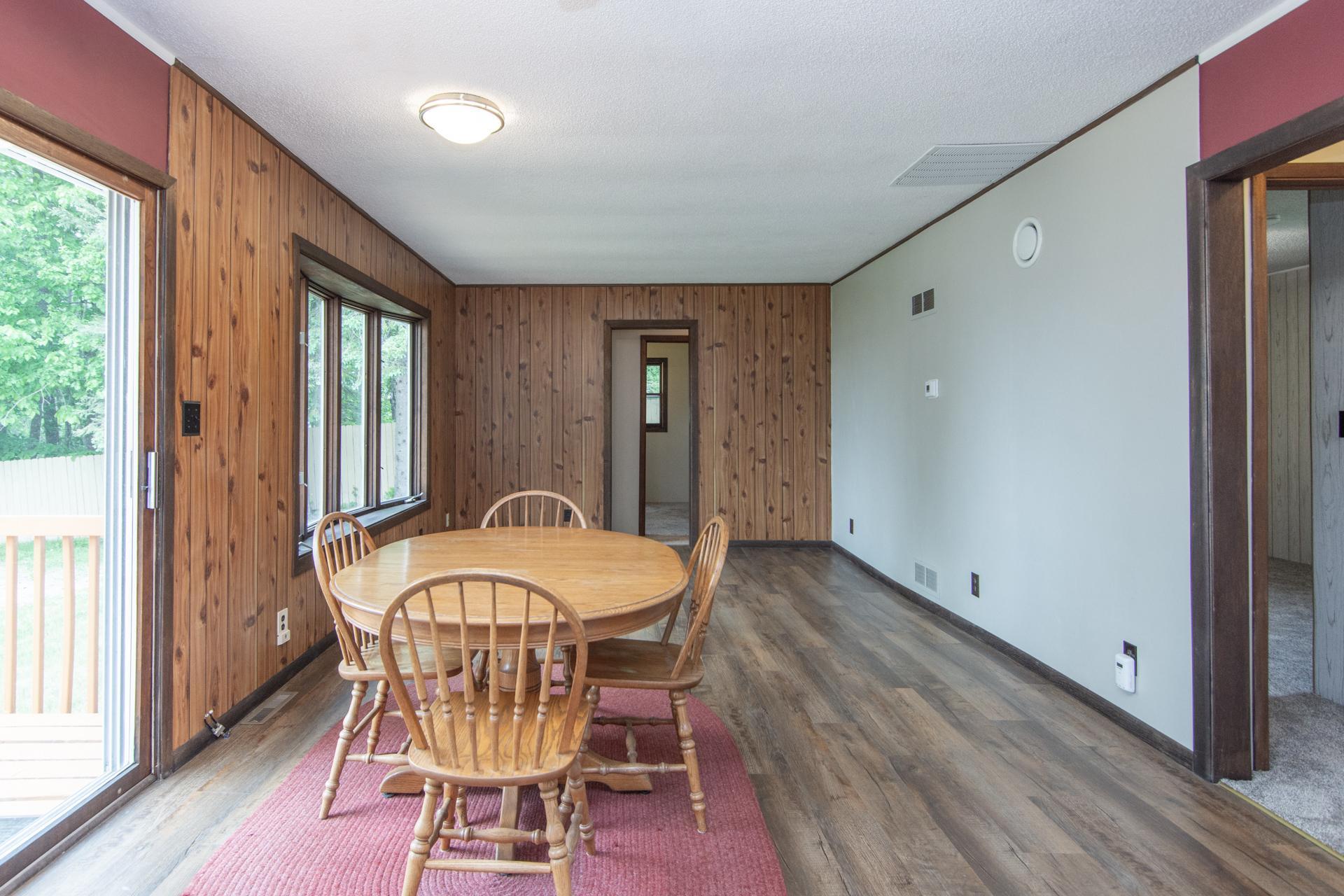 1971 single family home for sale at 28457 Splithand Road in Grand Rapids, MN — 3 bed, 2 bath (photo 3 of 19)