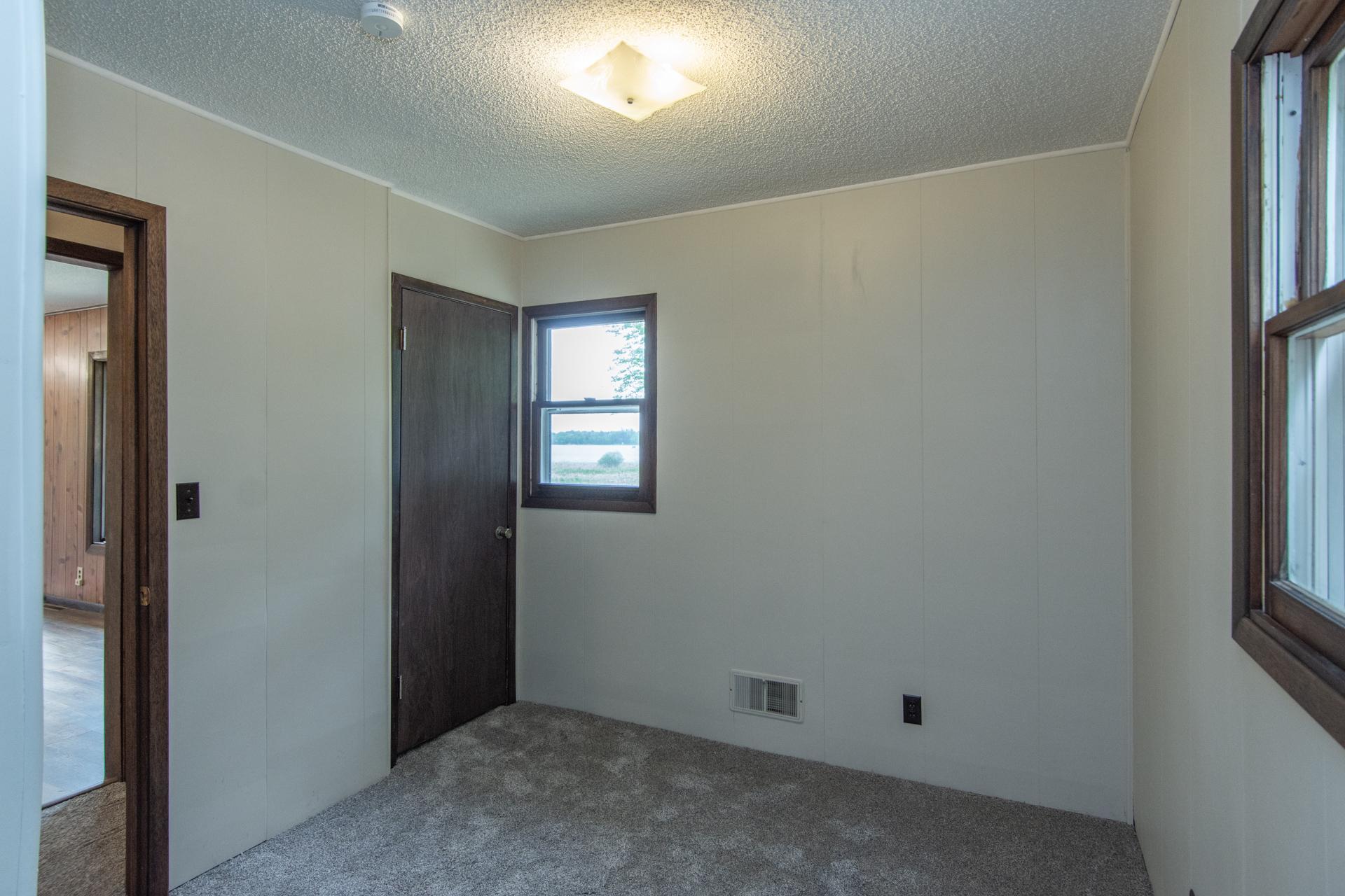 1971 single family home for sale at 28457 Splithand Road in Grand Rapids, MN — 3 bed, 2 bath (photo 16 of 43)