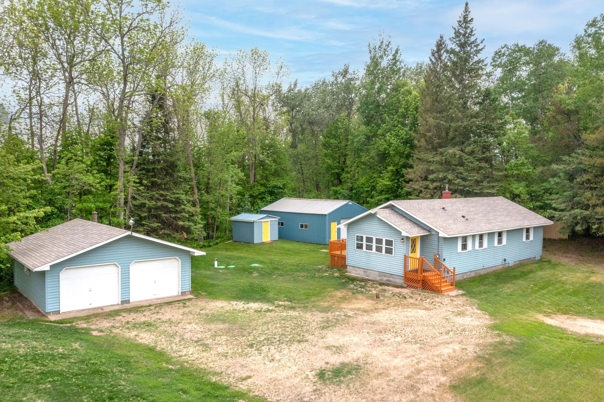 1971 single family home for sale at 28457 Splithand Road in Grand Rapids, MN — 3 bed, 2 bath (photo 3 of 43)