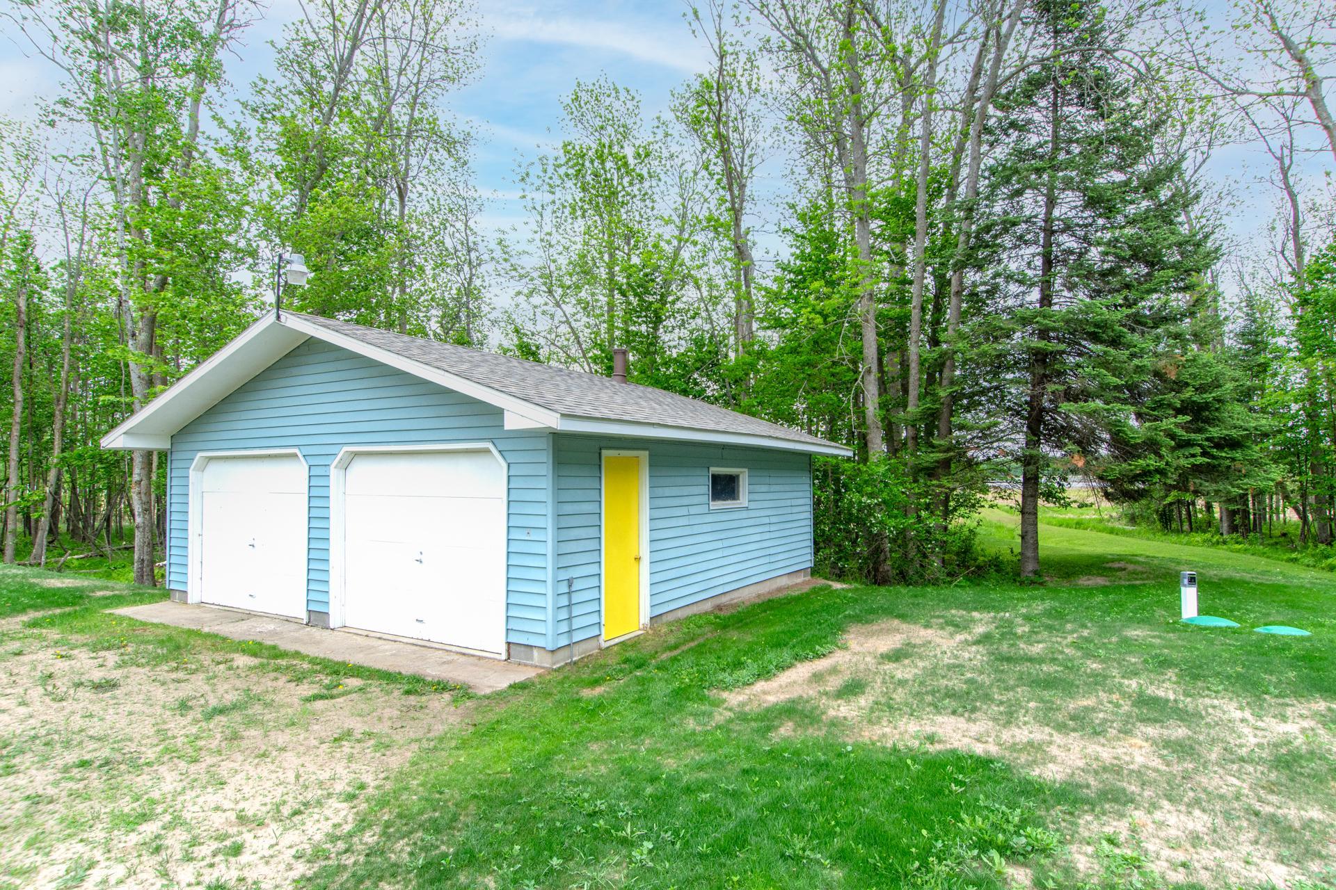 1971 single family home for sale at 28457 Splithand Road in Grand Rapids, MN — 3 bed, 2 bath (photo 29 of 43)