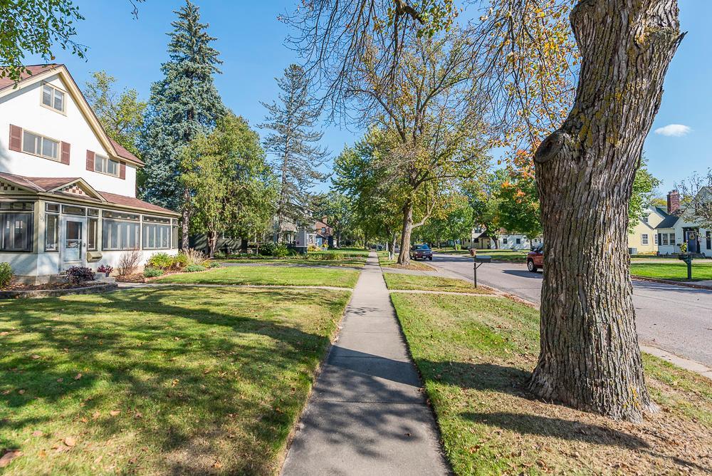 1895 single family home for sale at 503 Bluff Avenue in Brainerd, MN — 4 bed, 3 bath (photo 56 of 73)