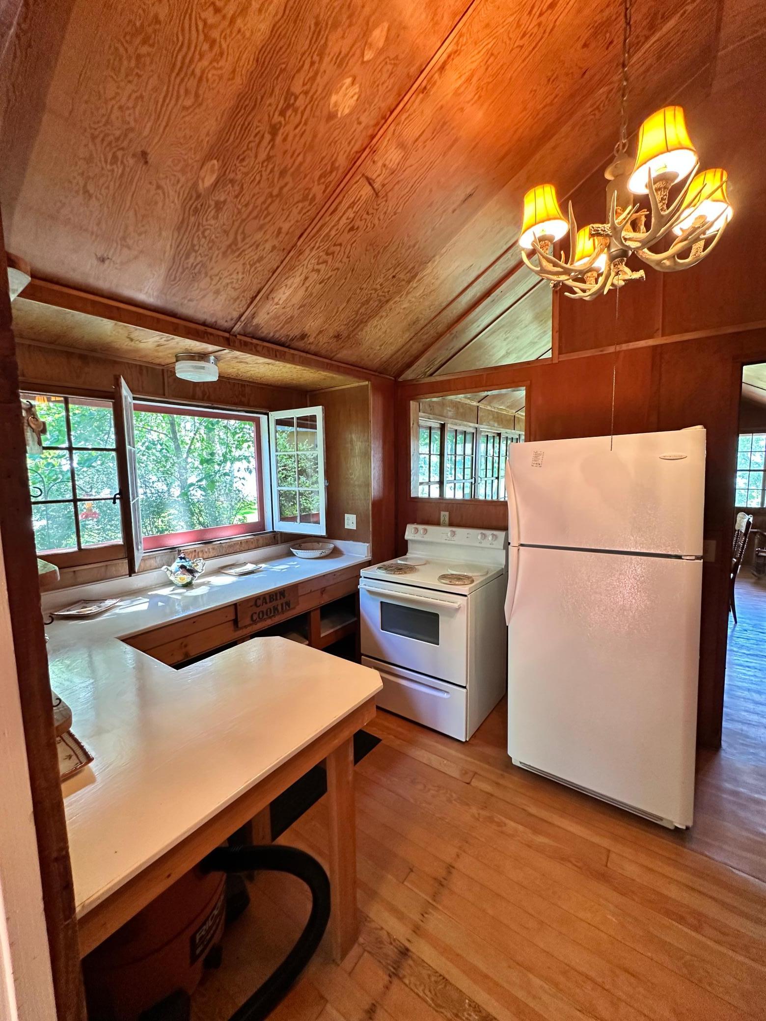 1925 single family home for sale at 23245 Stony Point Trail in Battle Lake, MN — 3 bed, 1 bath (photo 4 of 10)