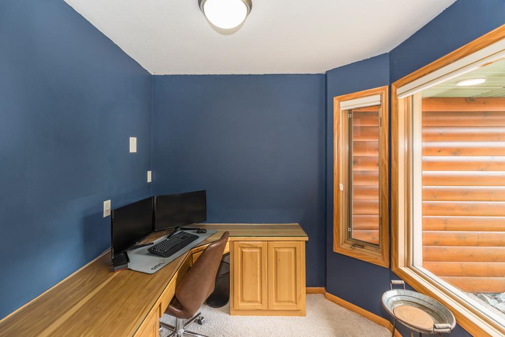 1999 townhouse for sale at 10442 Gull Point Road in East Gull Lake, MN — 3 bed, 3 bath (photo 22 of 38)