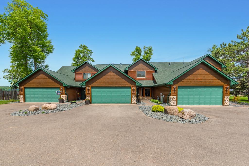 1999 townhouse for sale at 10442 Gull Point Road in East Gull Lake, MN — 3 bed, 3 bath (photo 4 of 38)