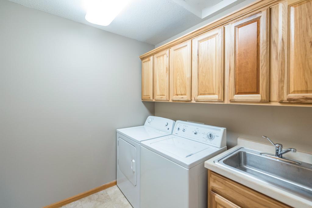 1999 townhouse for sale at 10442 Gull Point Road in East Gull Lake, MN — 3 bed, 3 bath (photo 31 of 38)
