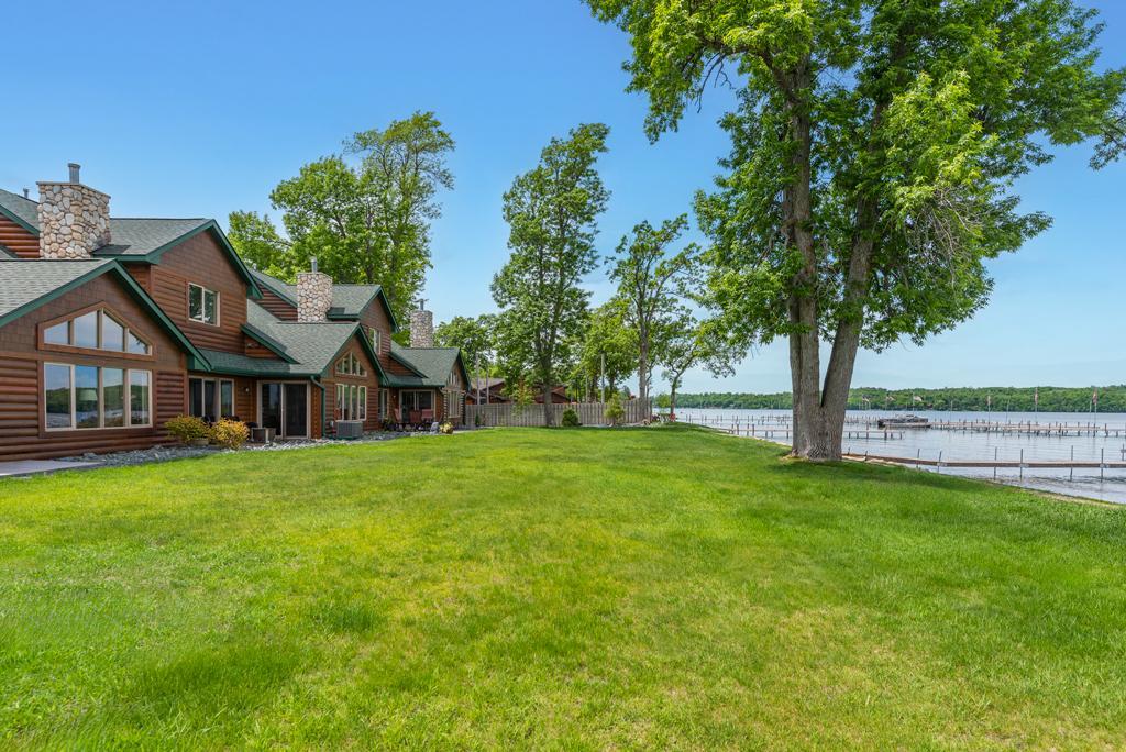 1999 townhouse for sale at 10442 Gull Point Road in East Gull Lake, MN — 3 bed, 3 bath (photo 34 of 38)