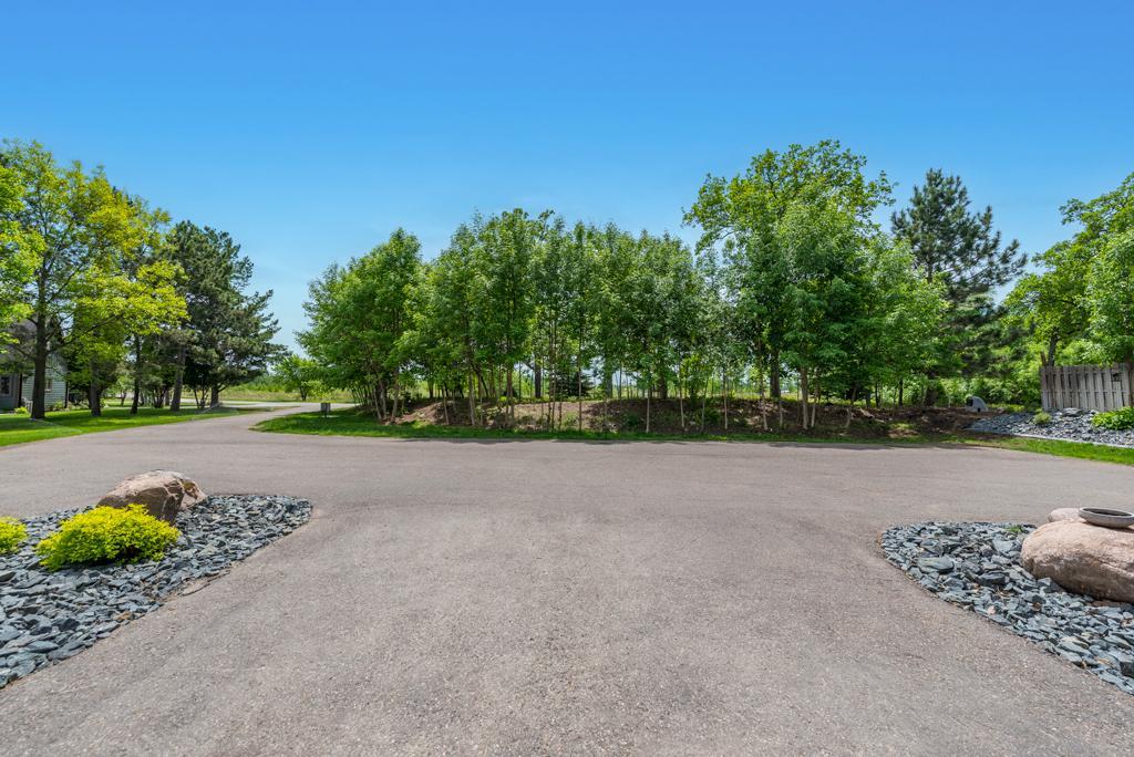 1999 townhouse for sale at 10442 Gull Point Road in East Gull Lake, MN — 3 bed, 3 bath (photo 35 of 38)