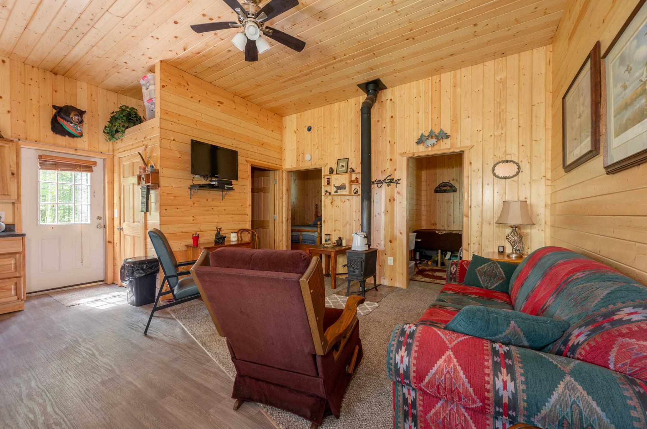 2017 single family home for sale at 67488 Busties Lake Access in Effie, MN — 2 bed, 1 bath (photo 16 of 47)