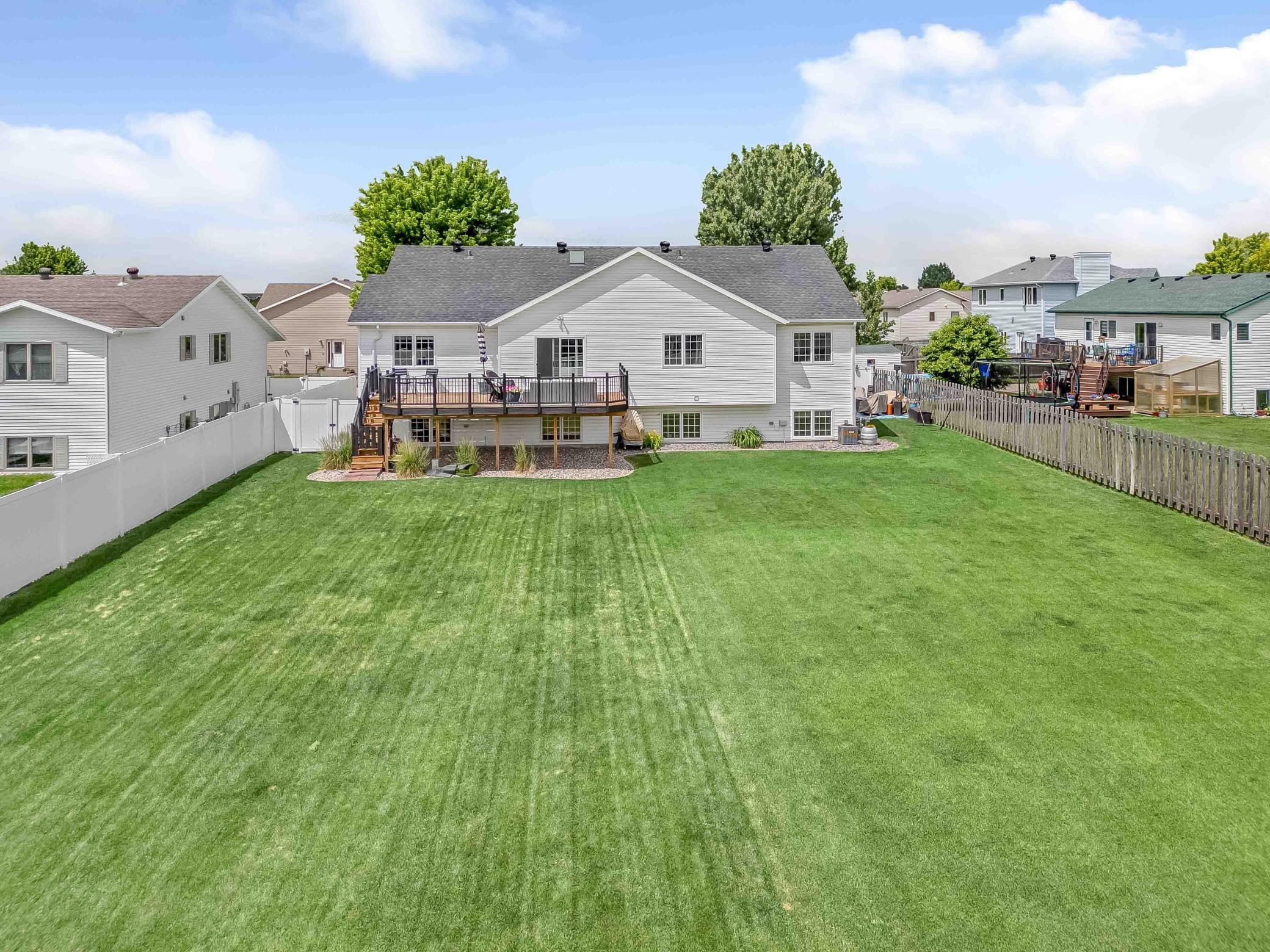 1646 19th E Avenue, West Fargo ND 58078 - Photo 45 of 50