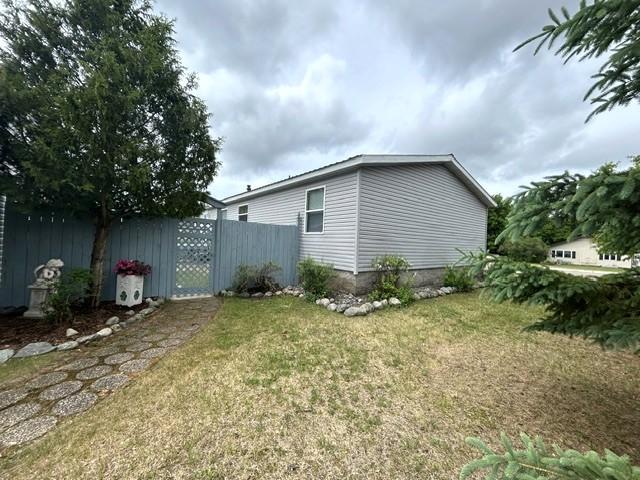 8 6th Avenue NW, Deer River MN 56636 - Photo 3 of 7