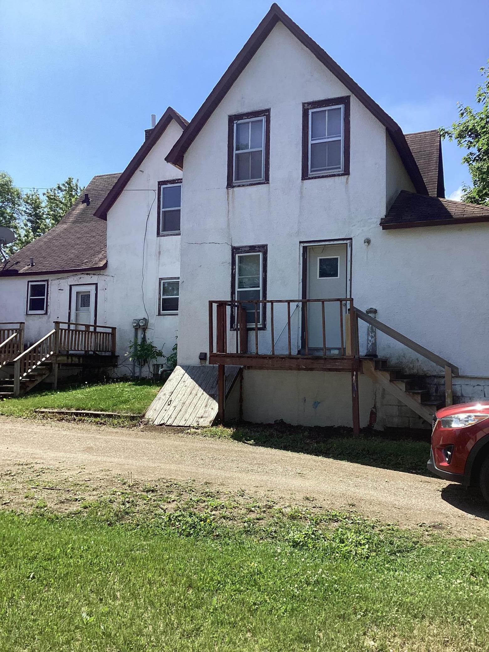 521 9th Avenue W, Alexandria MN 56308 - Photo 4 of 19