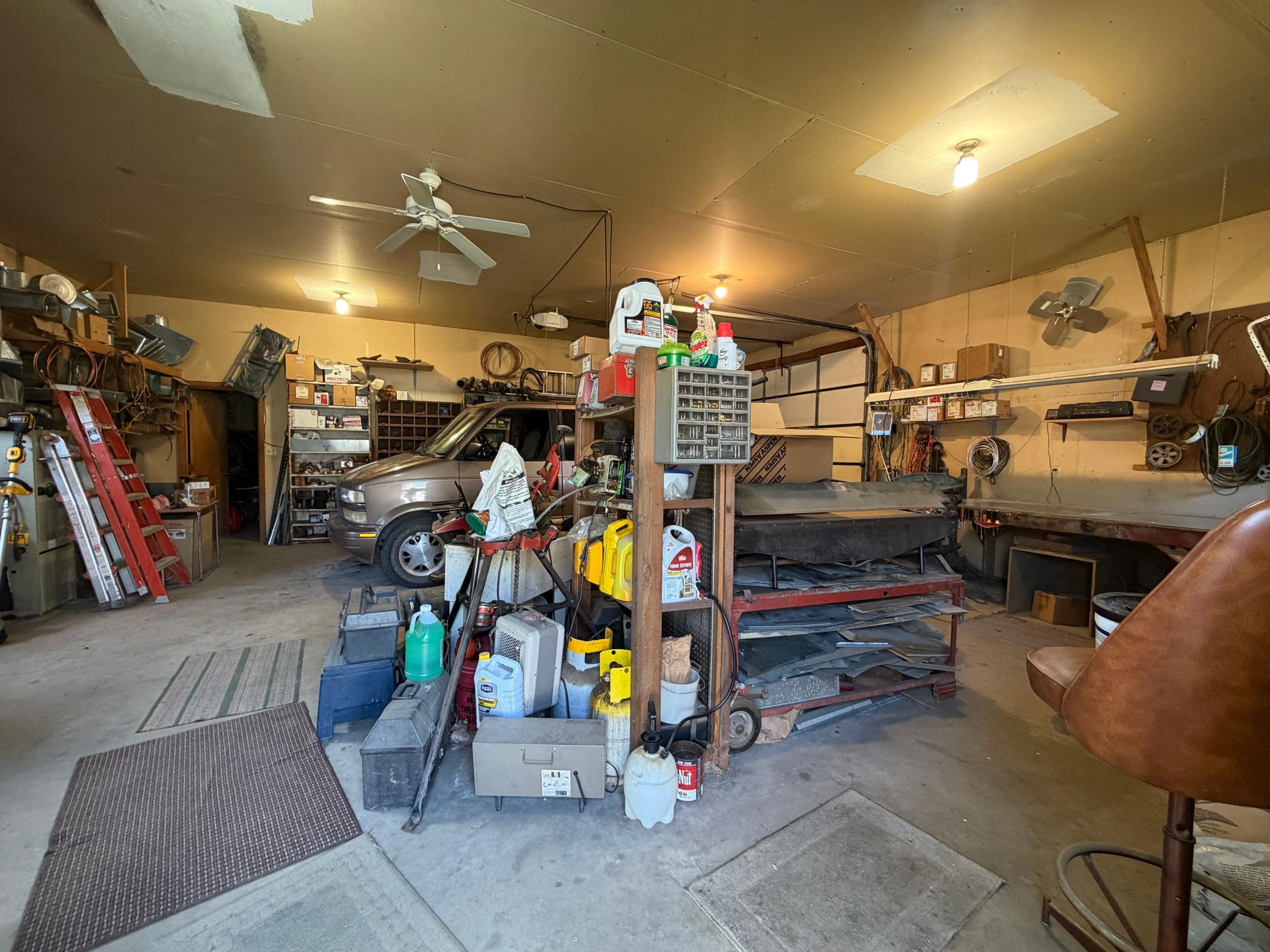 405 S 3rd Street, Oakes ND 58474 - Photo 11 of 17