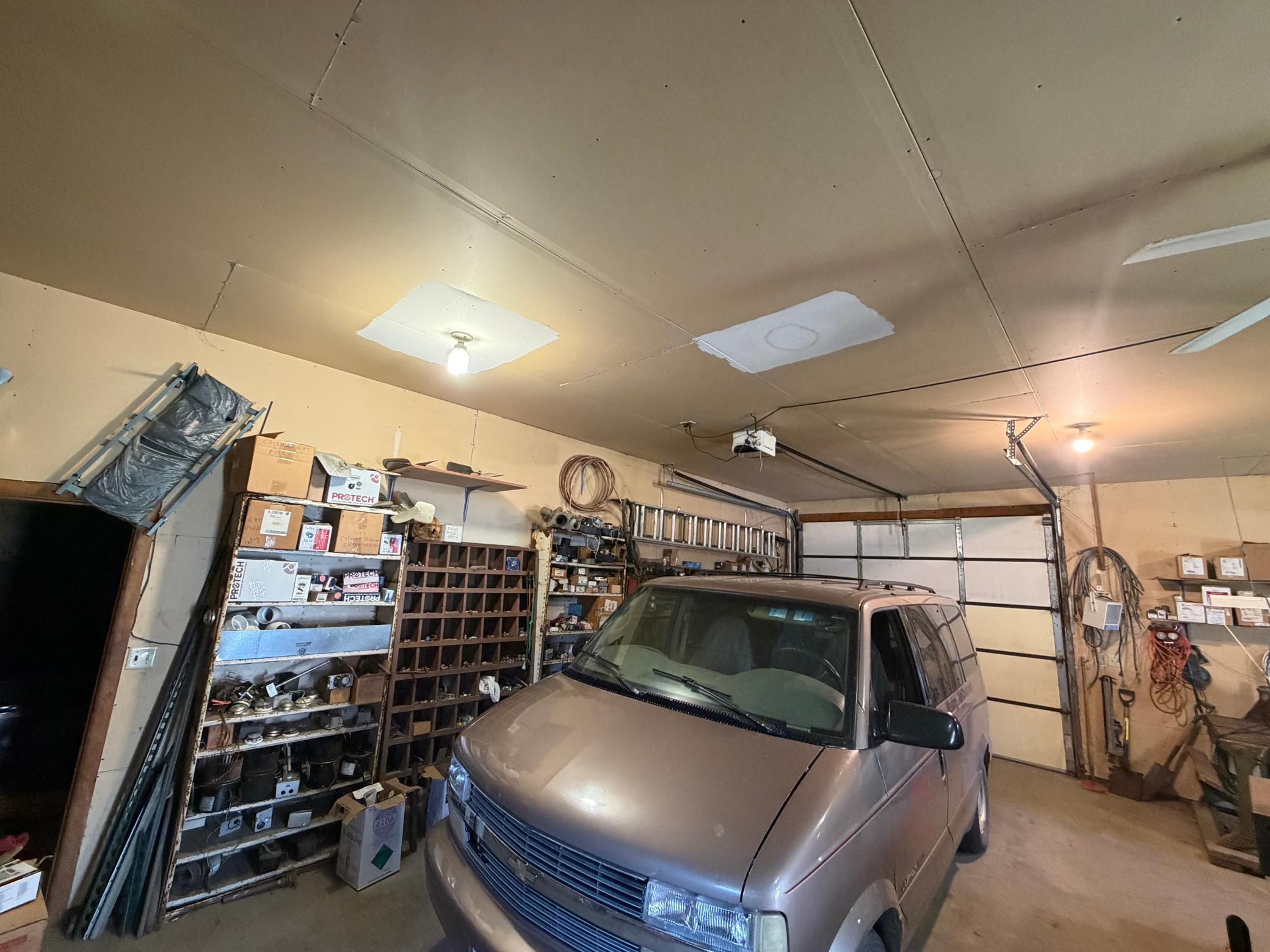 405 S 3rd Street, Oakes ND 58474 - Photo 12 of 17
