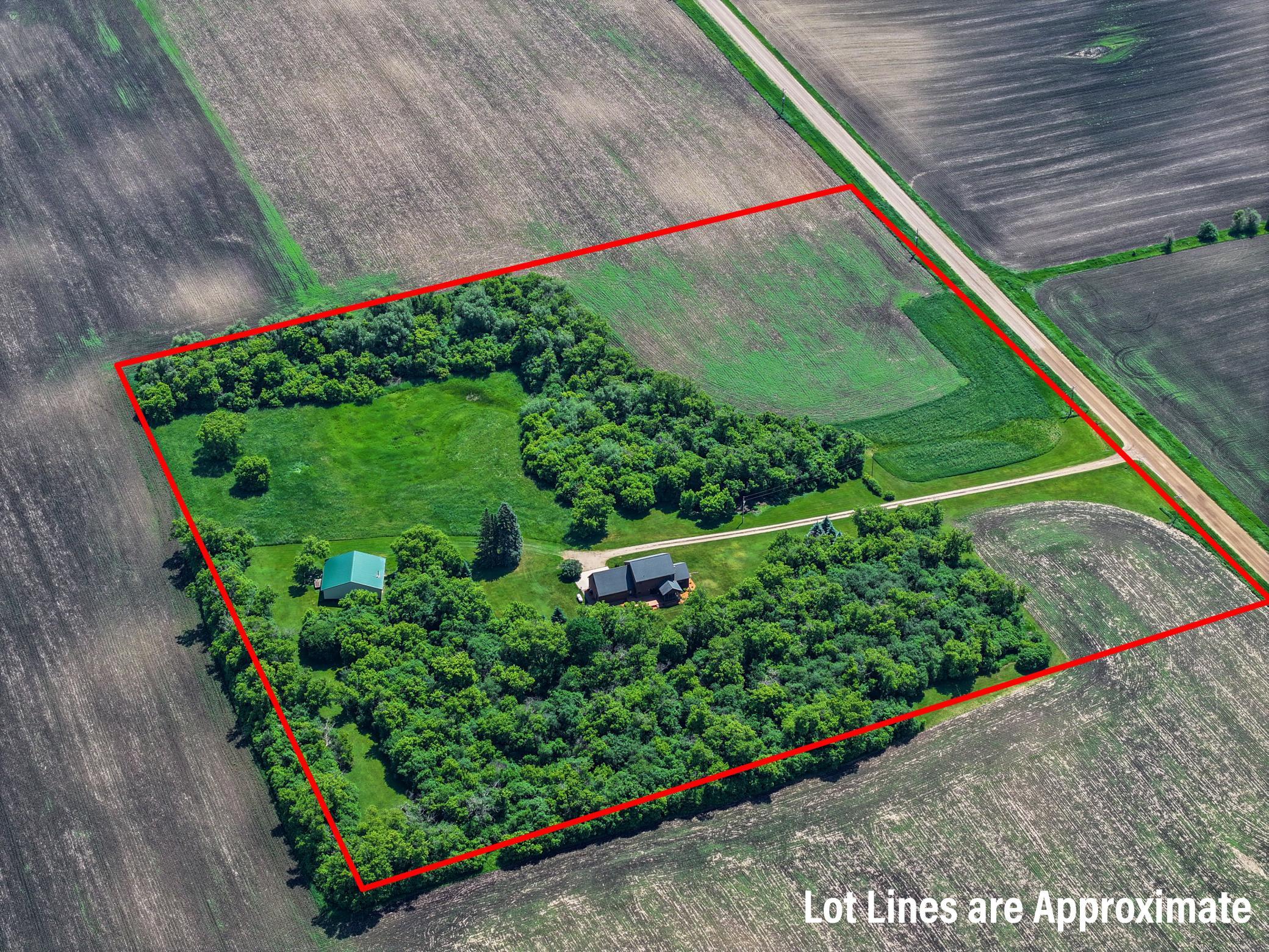 2007 single family home for sale at 23569 County Road 99 SW in Kensington, MN — 4 bed, 3 bath (photo 5 of 63)