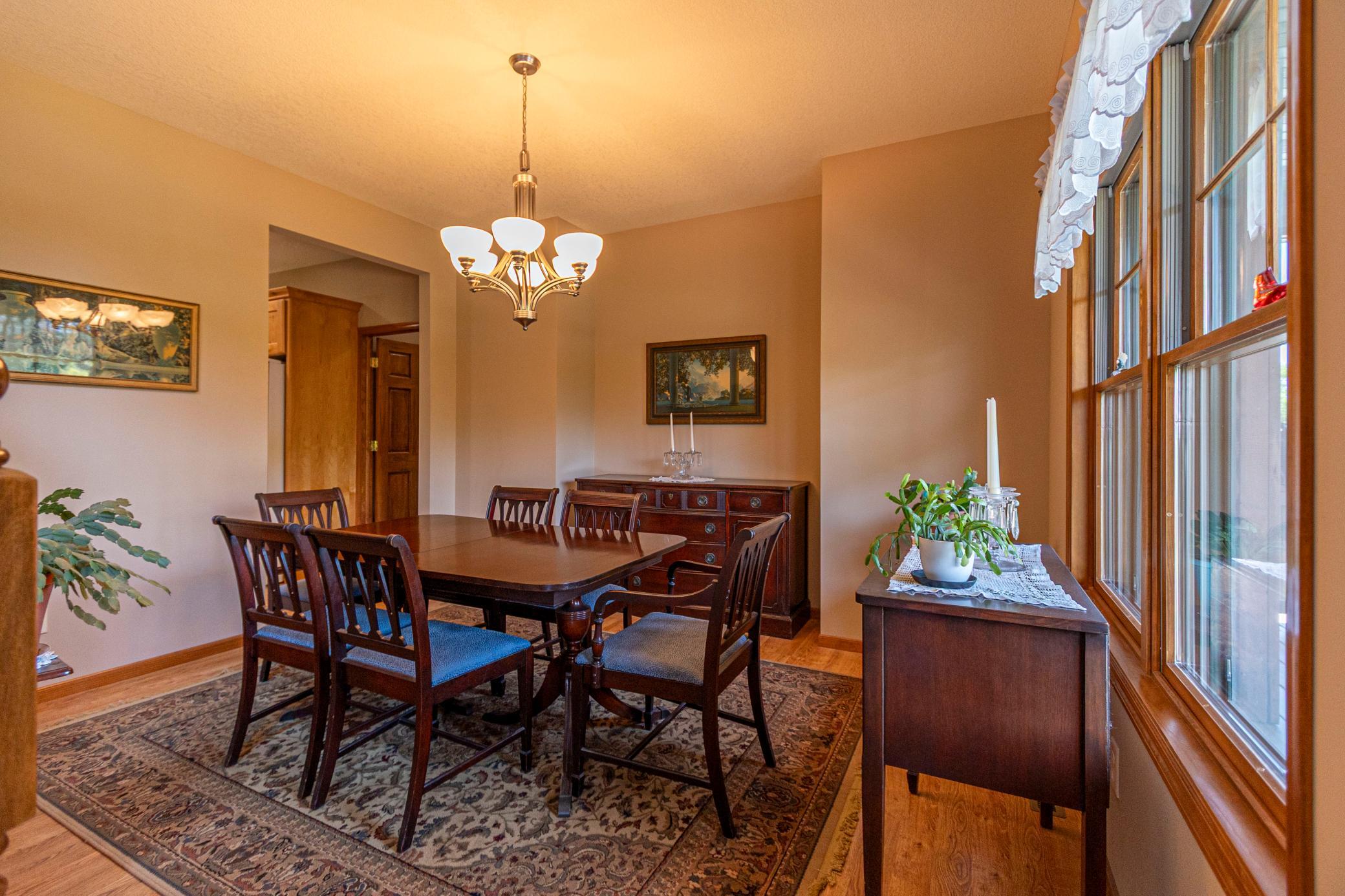2007 single family home for sale at 23569 County Road 99 SW in Kensington, MN — 4 bed, 3 bath (photo 8 of 63)