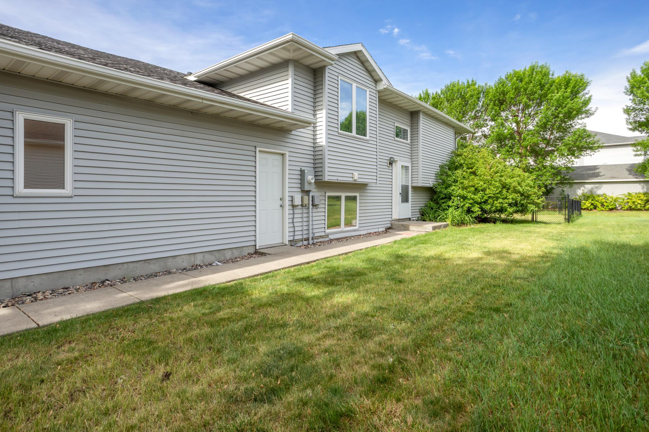2835 Wheatland Drive S, Fargo ND 58103 - Photo 2 of 20
