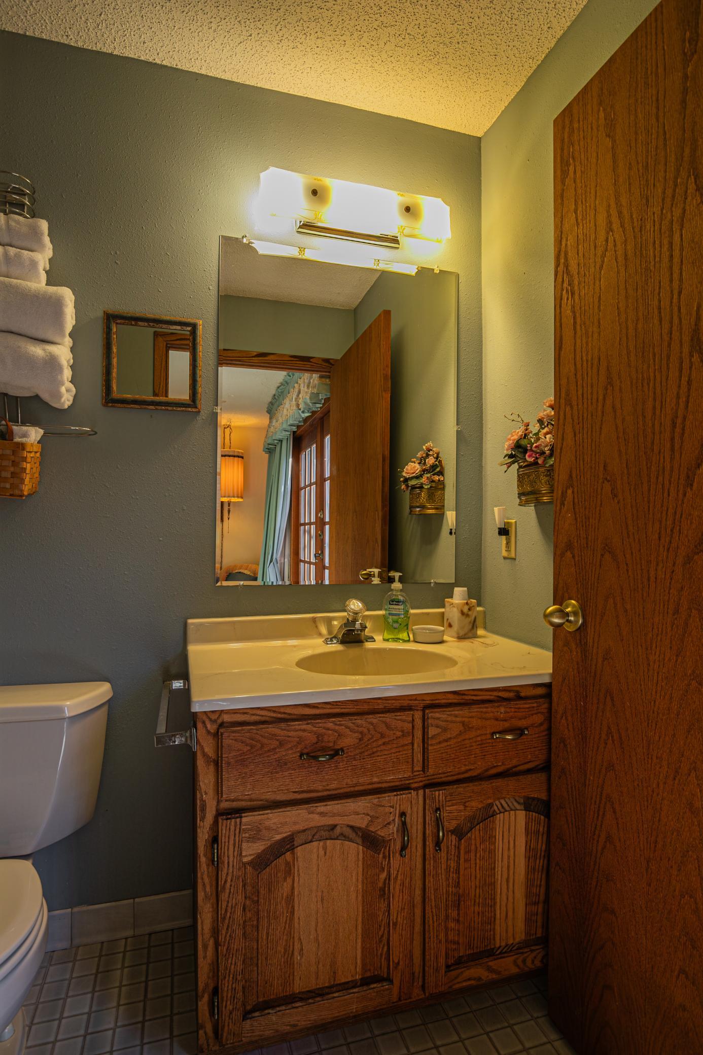 1991 single family home for sale at 13398 130th Avenue in Finlayson, MN — 6 bed, 6 bath (photo 25 of 59)