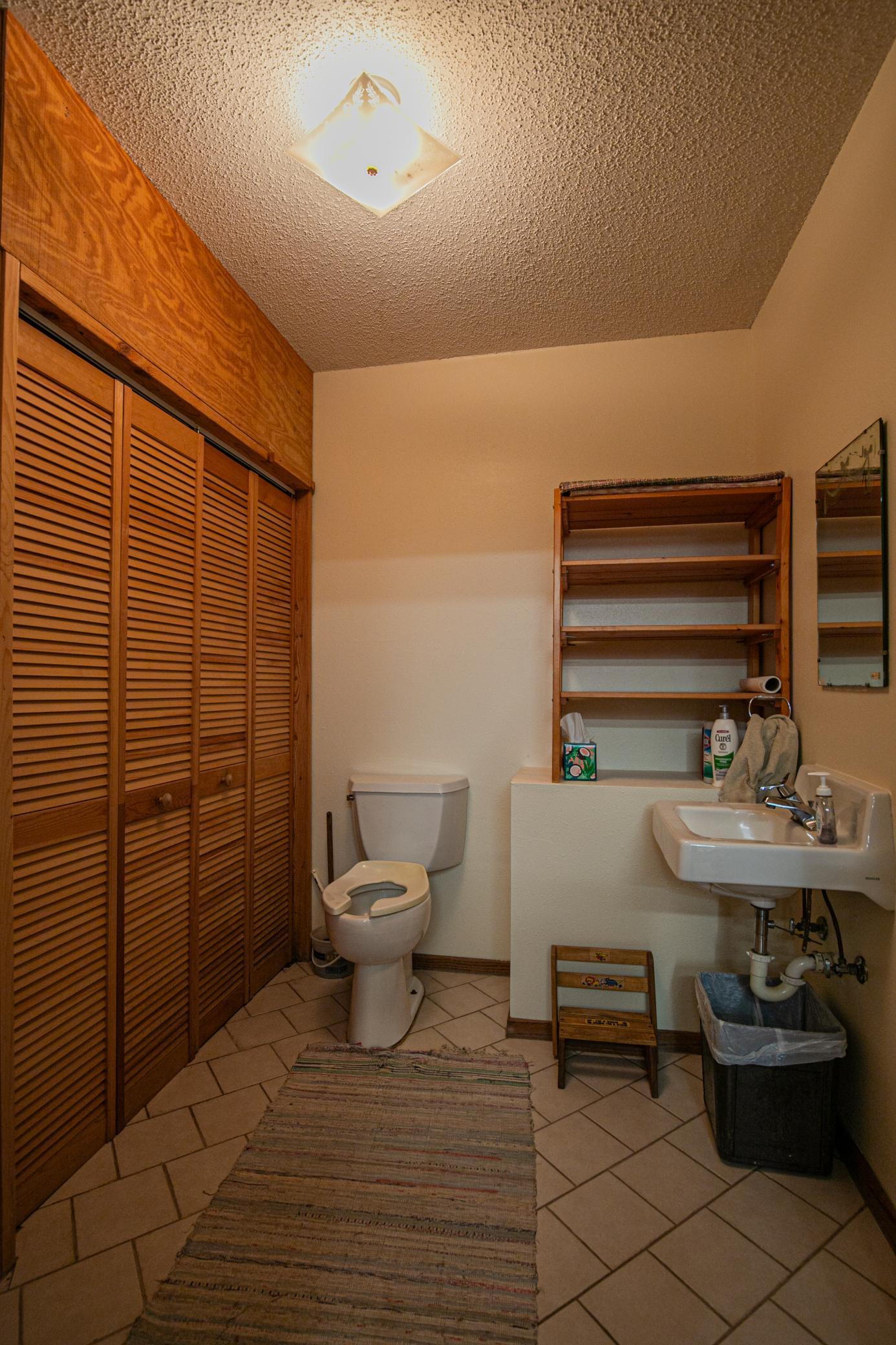 1991 single family home for sale at 13398 130th Avenue in Finlayson, MN — 6 bed, 6 bath (photo 10 of 59)