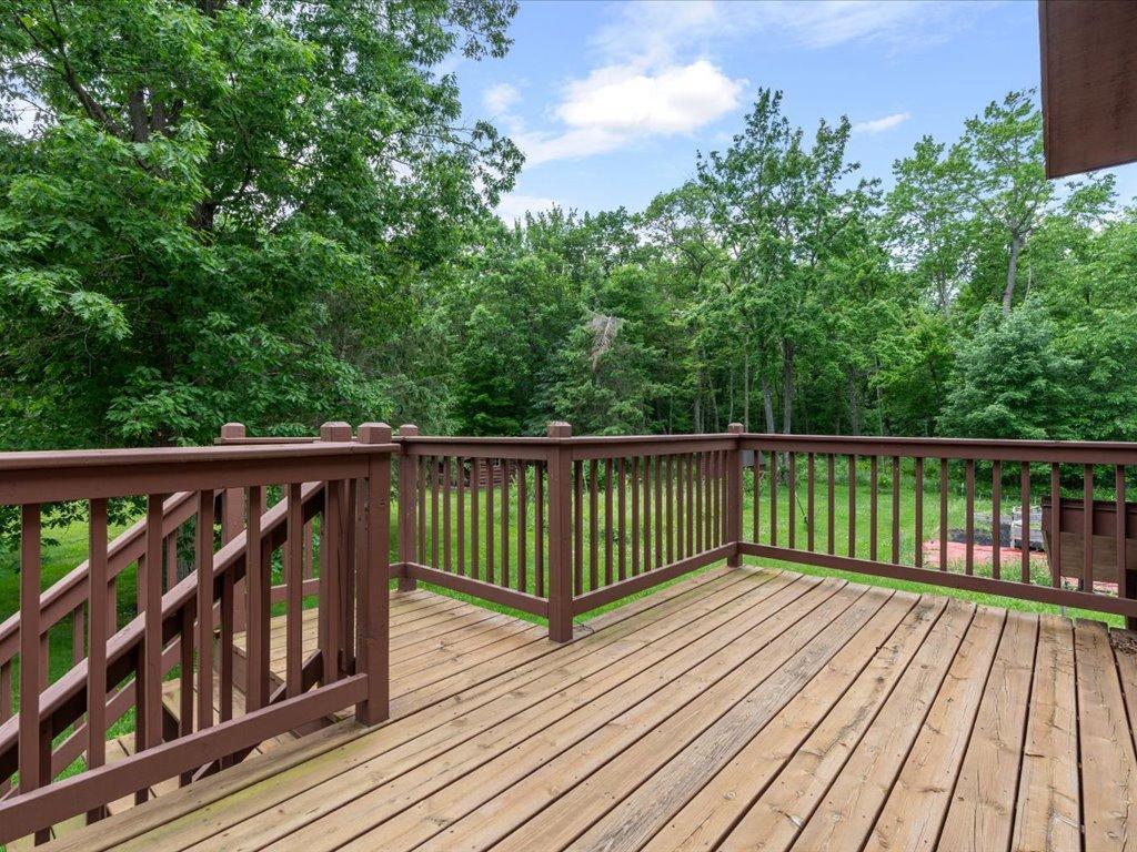 1987 single family home for sale at 23729 Cooley Drive in Brainerd, MN — 3 bed, 3 bath (photo 14 of 59)
