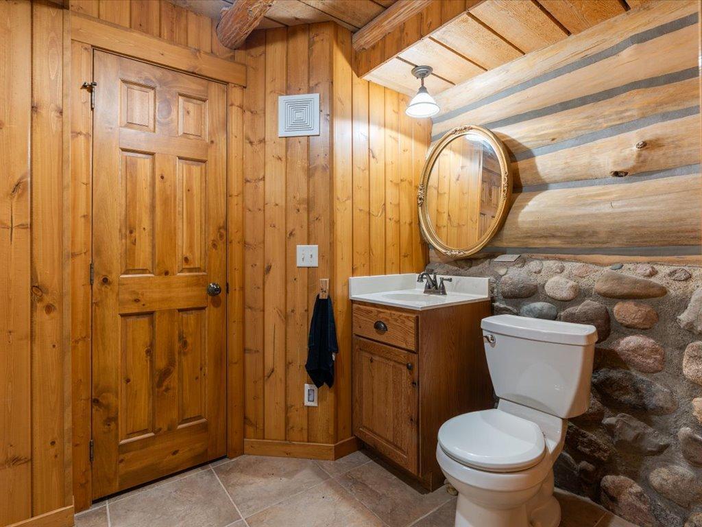 1987 single family home for sale at 23729 Cooley Drive in Brainerd, MN — 3 bed, 3 bath (photo 47 of 59)