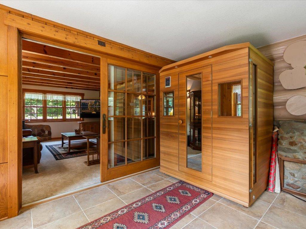 1987 single family home for sale at 23729 Cooley Drive in Brainerd, MN — 3 bed, 3 bath (photo 10 of 59)