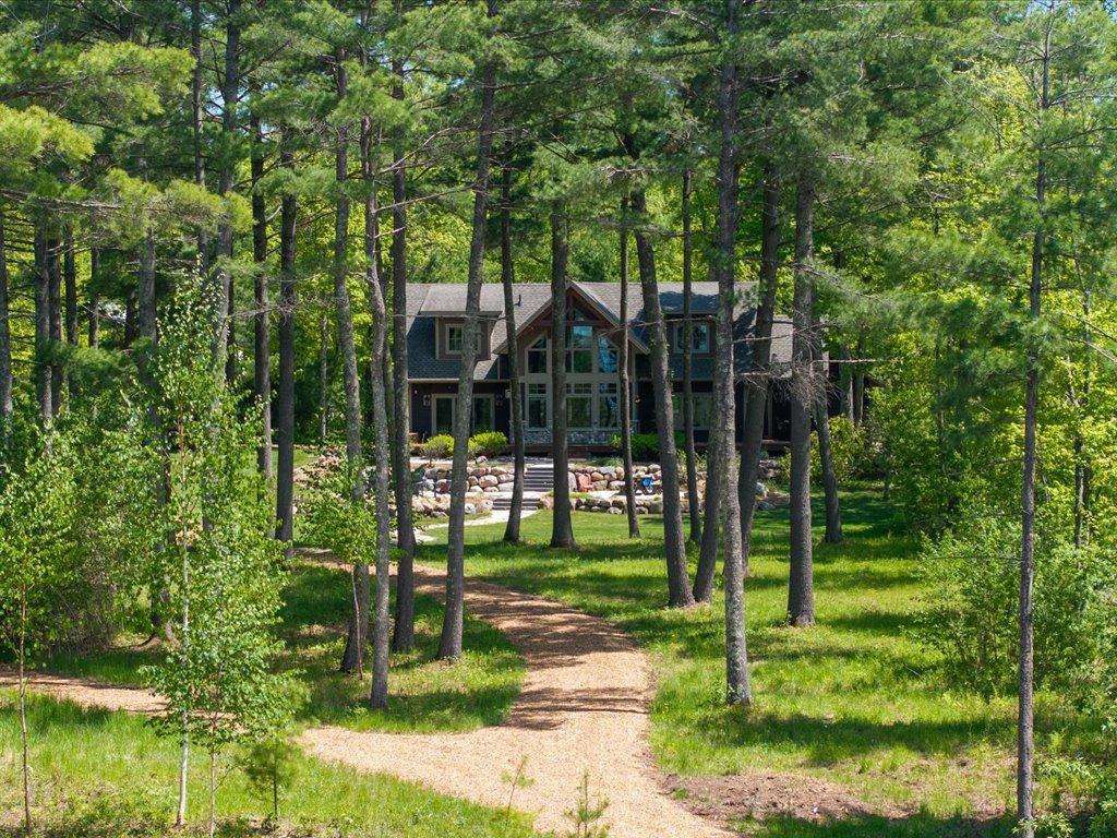 2013 single family home for sale at 24089 Fork Lane in Merrifield, MN — 4 bed, 4 bath (photo 2 of 45)