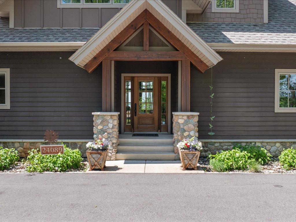 2013 single family home for sale at 24089 Fork Lane in Merrifield, MN — 4 bed, 4 bath (photo 9 of 45)