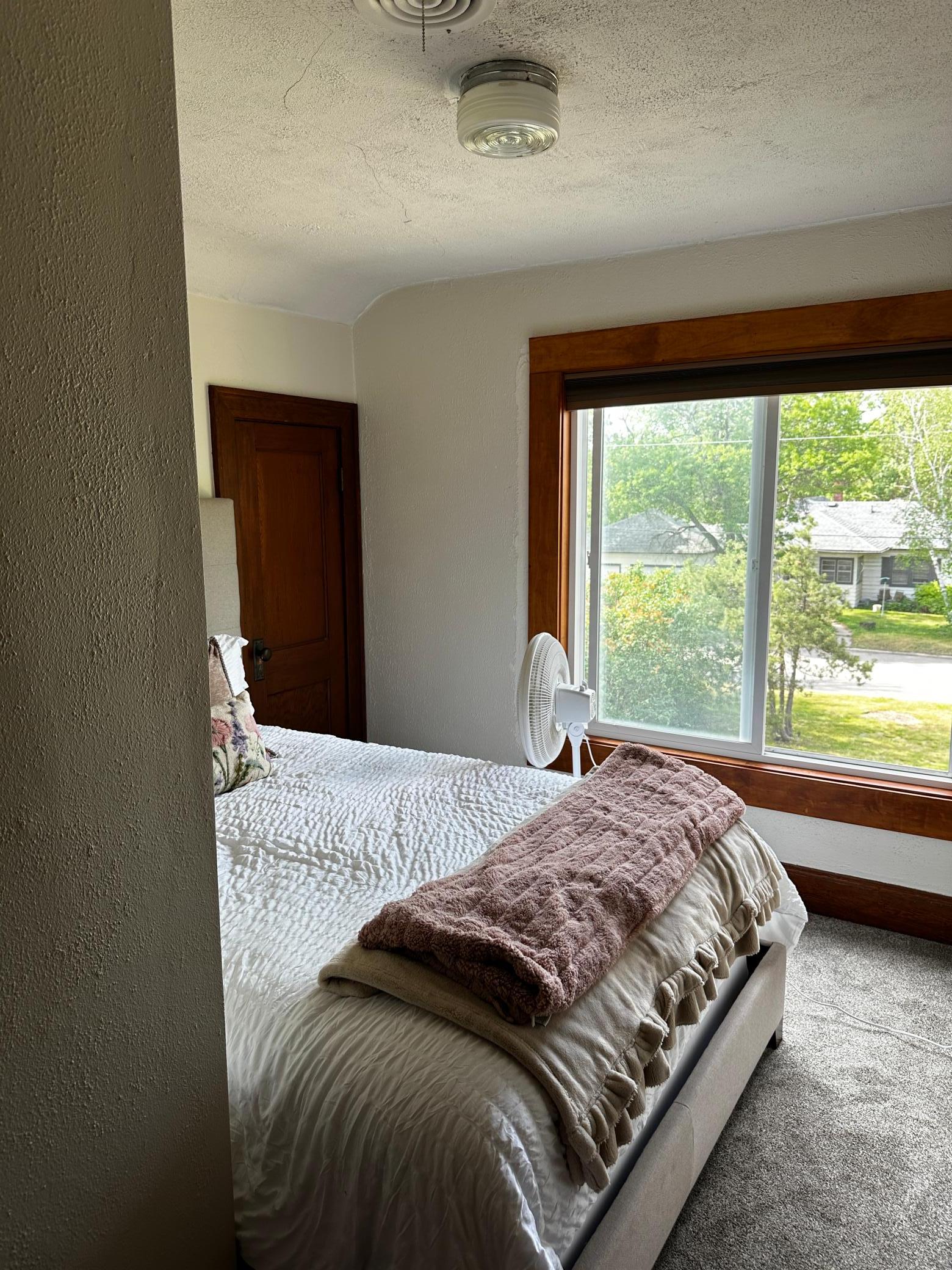 1922 single family home for sale at 2319 Birchmont Drive NE in Bemidji, MN — 4 bed, 2 bath (photo 36 of 42)