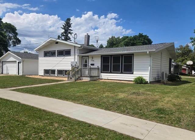 1536 10th Avenue N, Moorhead MN 56560 - Photo 2 of 37