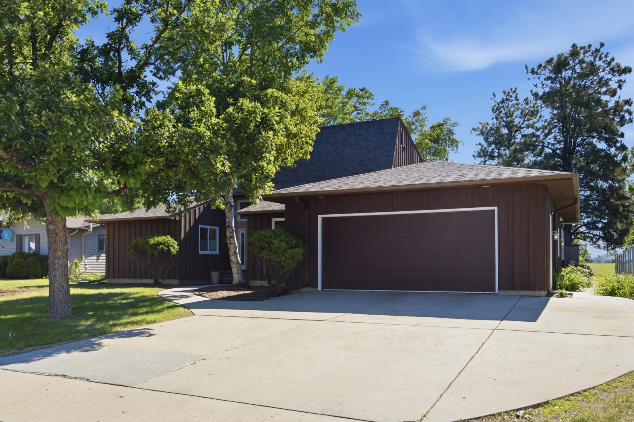 Open house at 2504 18th S Street, Moorhead