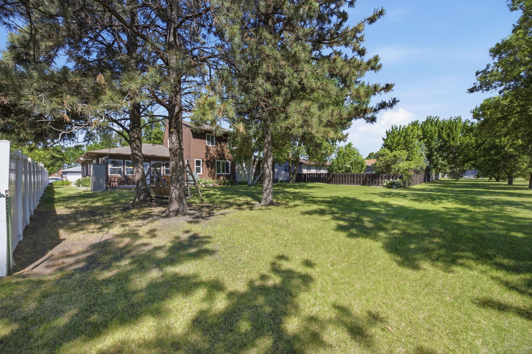 2504 18th S Street, Moorhead MN 56560 - Photo 41 of 43