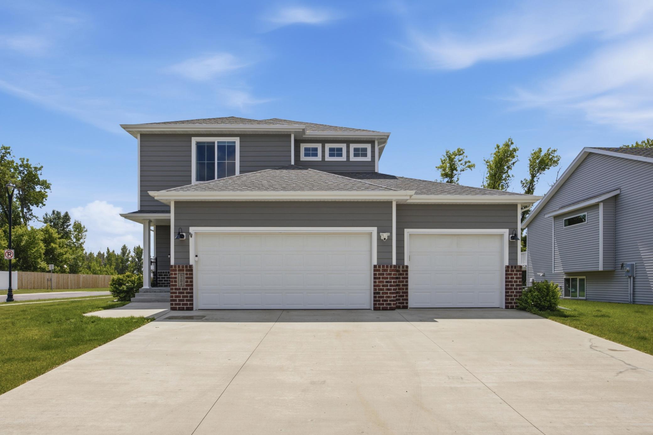 6204 63rd Avenue S, Fargo ND 58104 - Photo 2 of 48