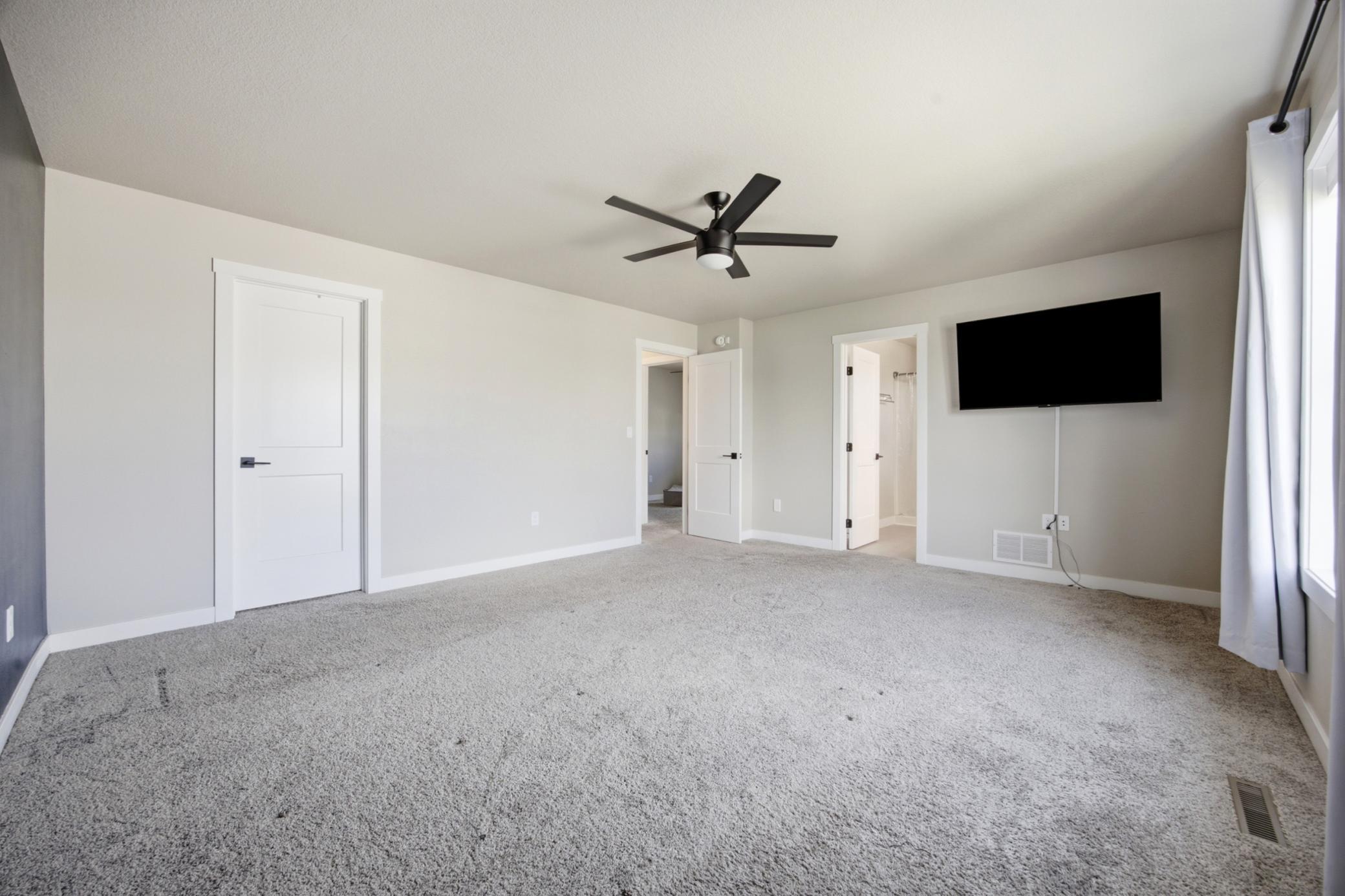 6204 63rd Avenue S, Fargo ND 58104 - Photo 23 of 48