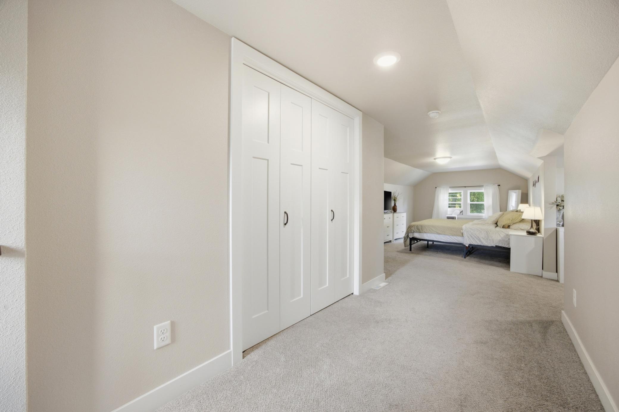 1402 8th S Avenue, Fargo ND 58103 - Photo 17 of 28
