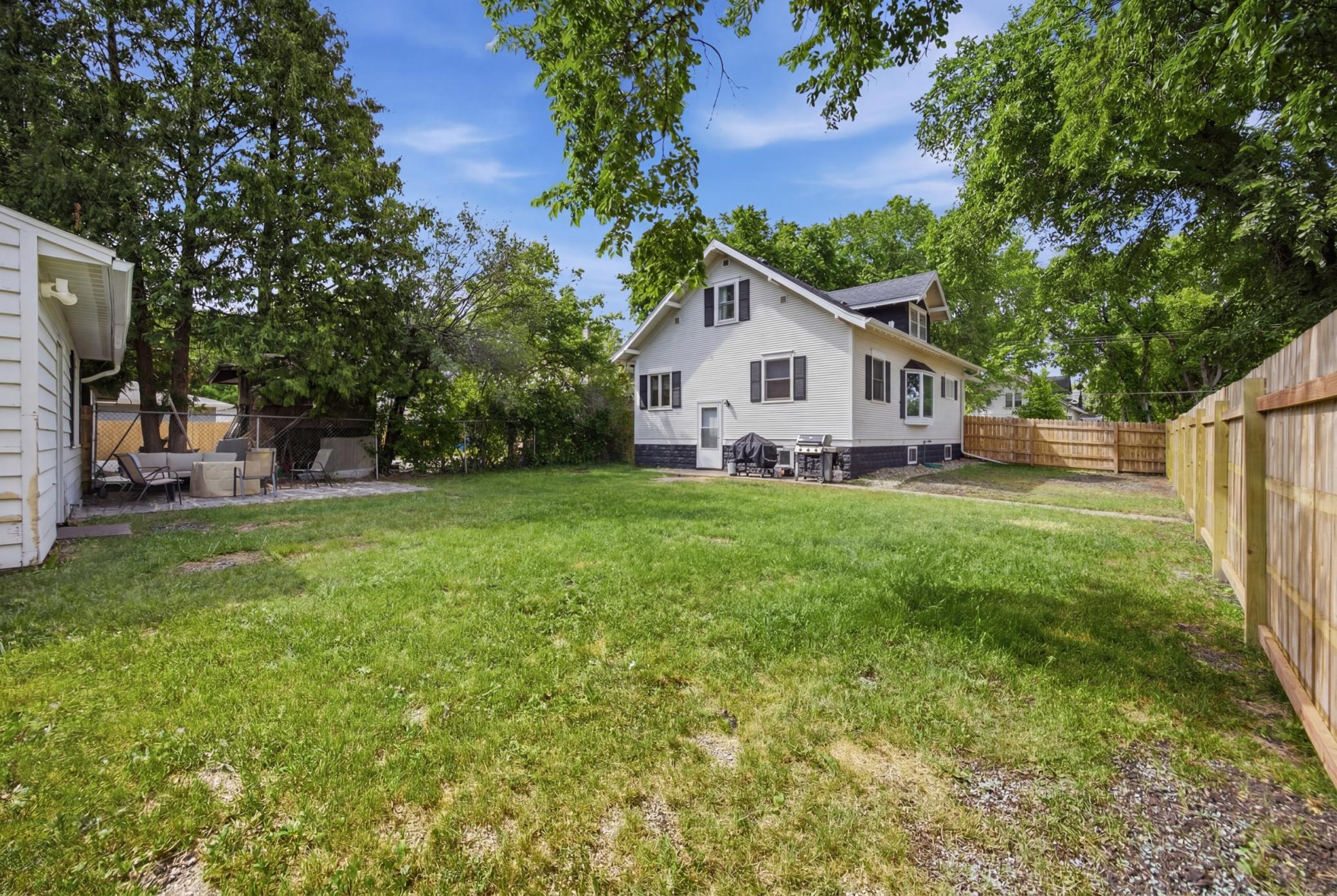 1402 8th S Avenue, Fargo ND 58103 - Photo 27 of 28