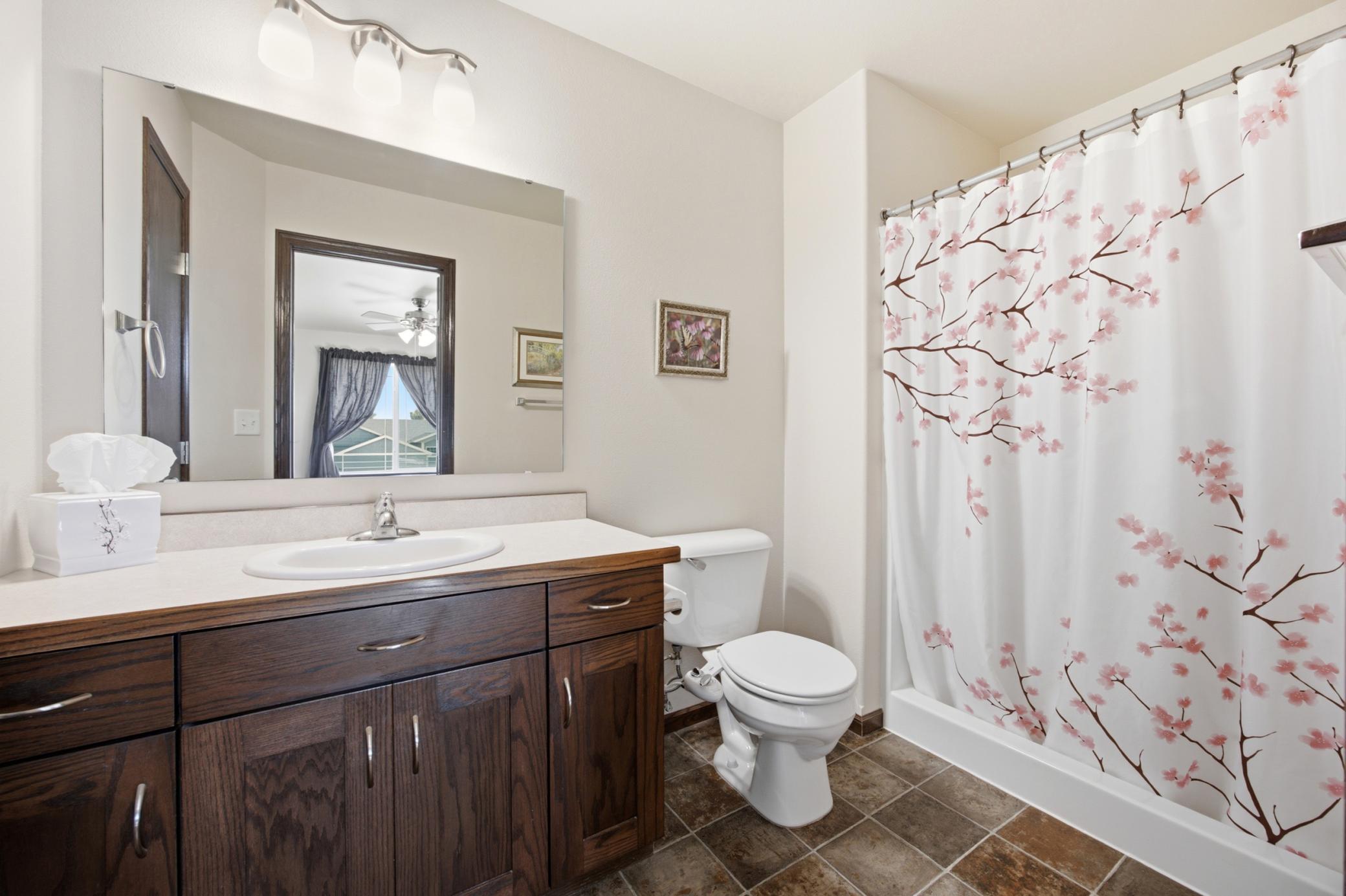 1236 31st W Avenue, West Fargo ND 58078 - Photo 23 of 41