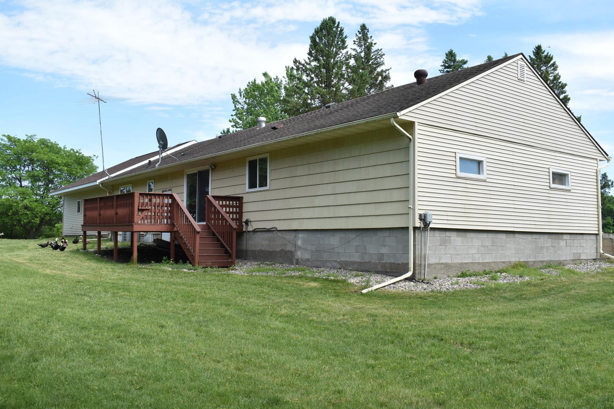 1958 single family home for sale at 26073 County Highway 18 in Fergus Falls, MN — 3 bed, 2 bath (photo 20 of 54)