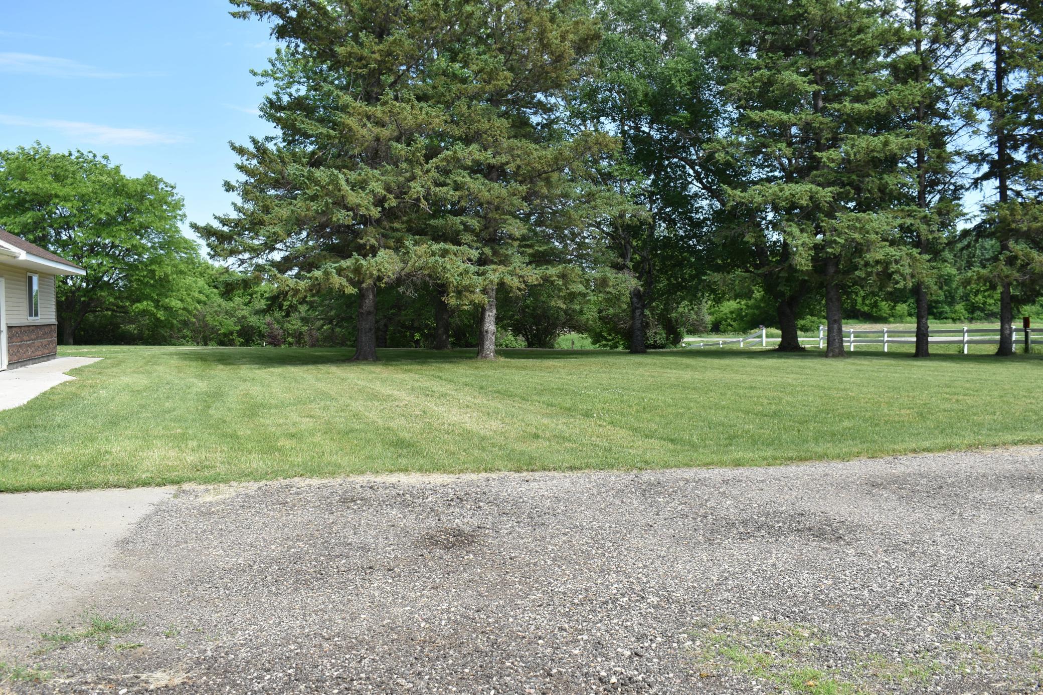 1958 single family home for sale at 26073 County Highway 18 in Fergus Falls, MN — 3 bed, 2 bath (photo 23 of 54)