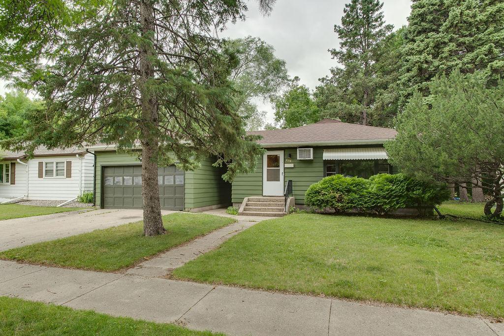 419 16th S Street, Moorhead MN 56560 - Photo 2 of 44
