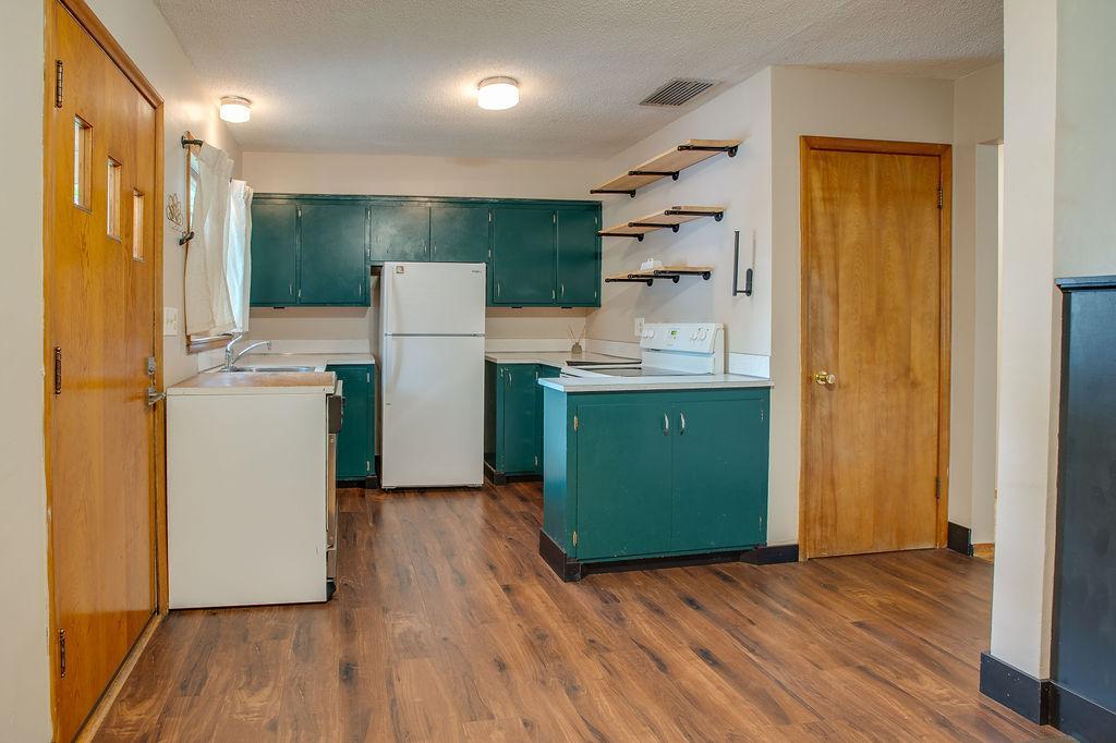 419 16th S Street, Moorhead MN 56560 - Photo 12 of 44